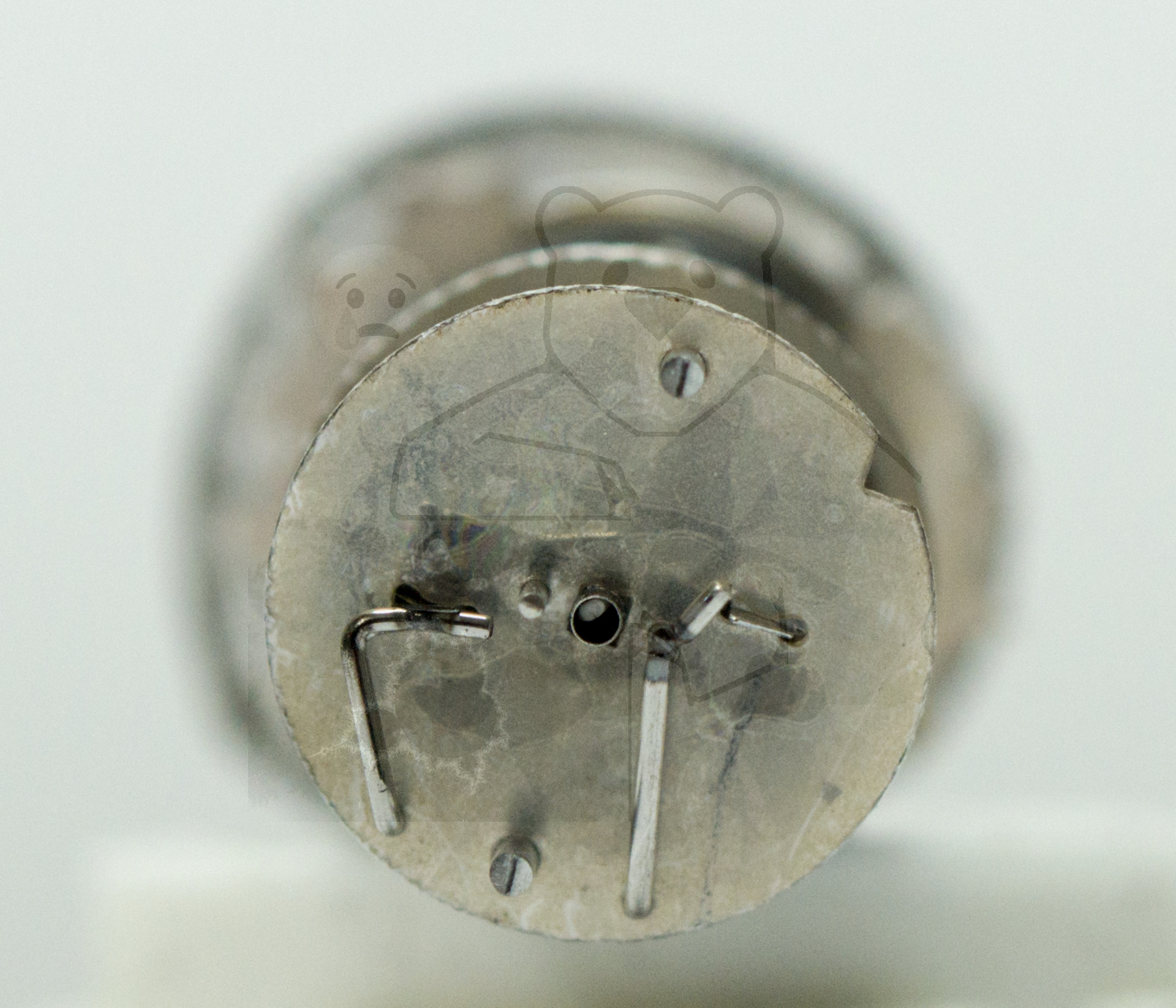 Makroaufnahme ECH81 Bild 04 - Halter Triodensystem