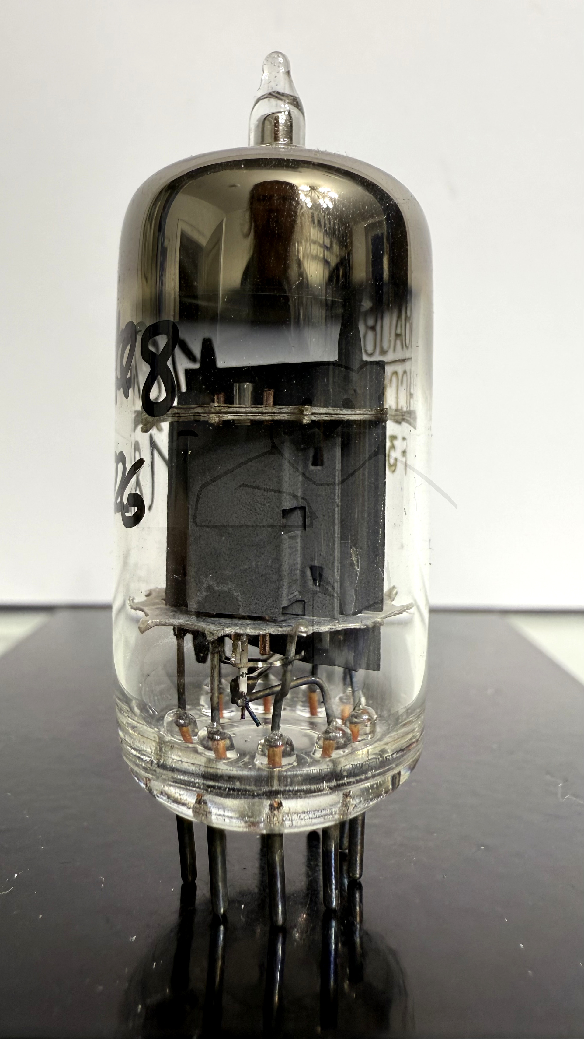 Röhre 18AQ8 #1826 Bild 1