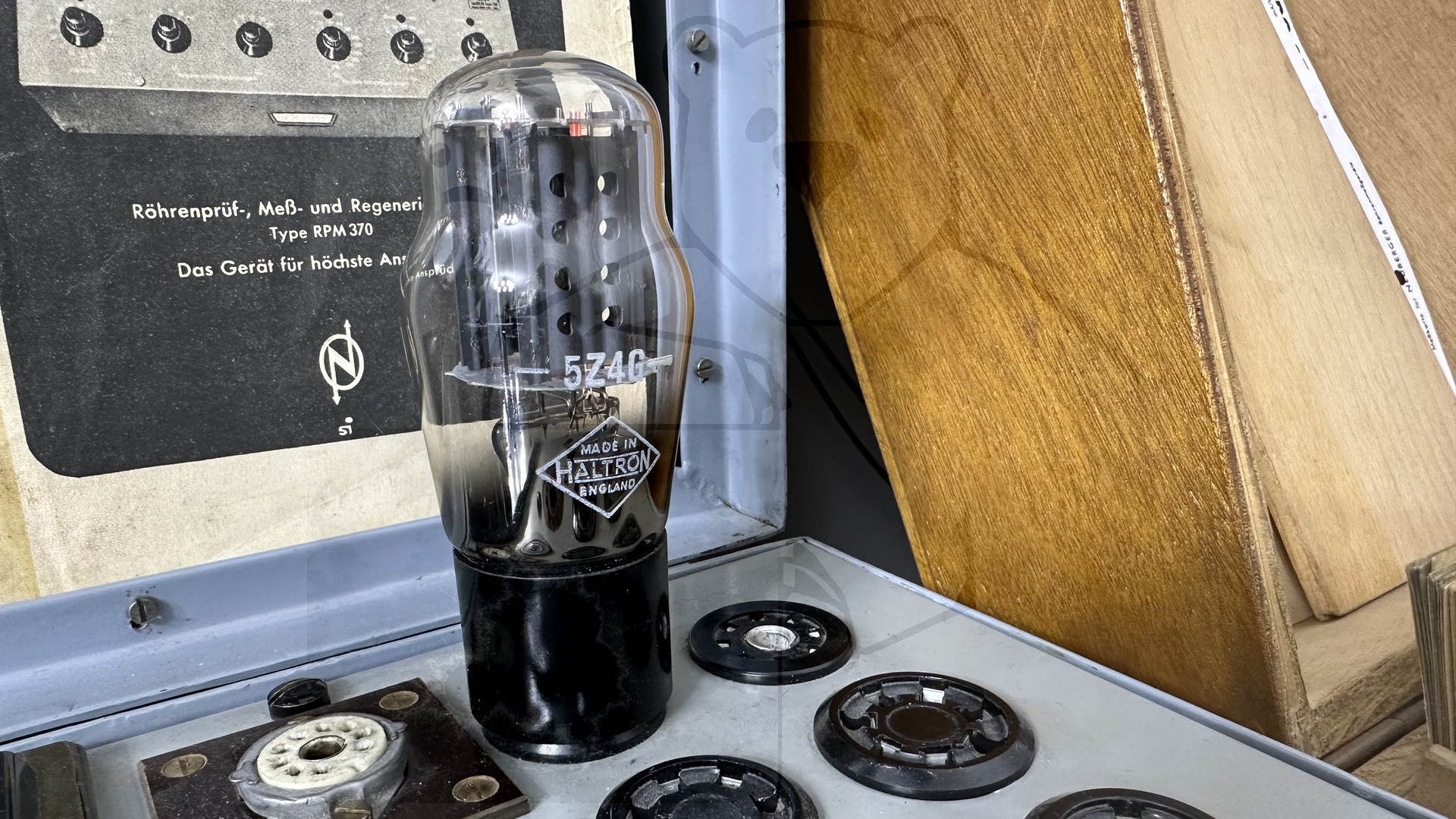 Röhre 5Z4G #5889 In Betrieb Bild 2