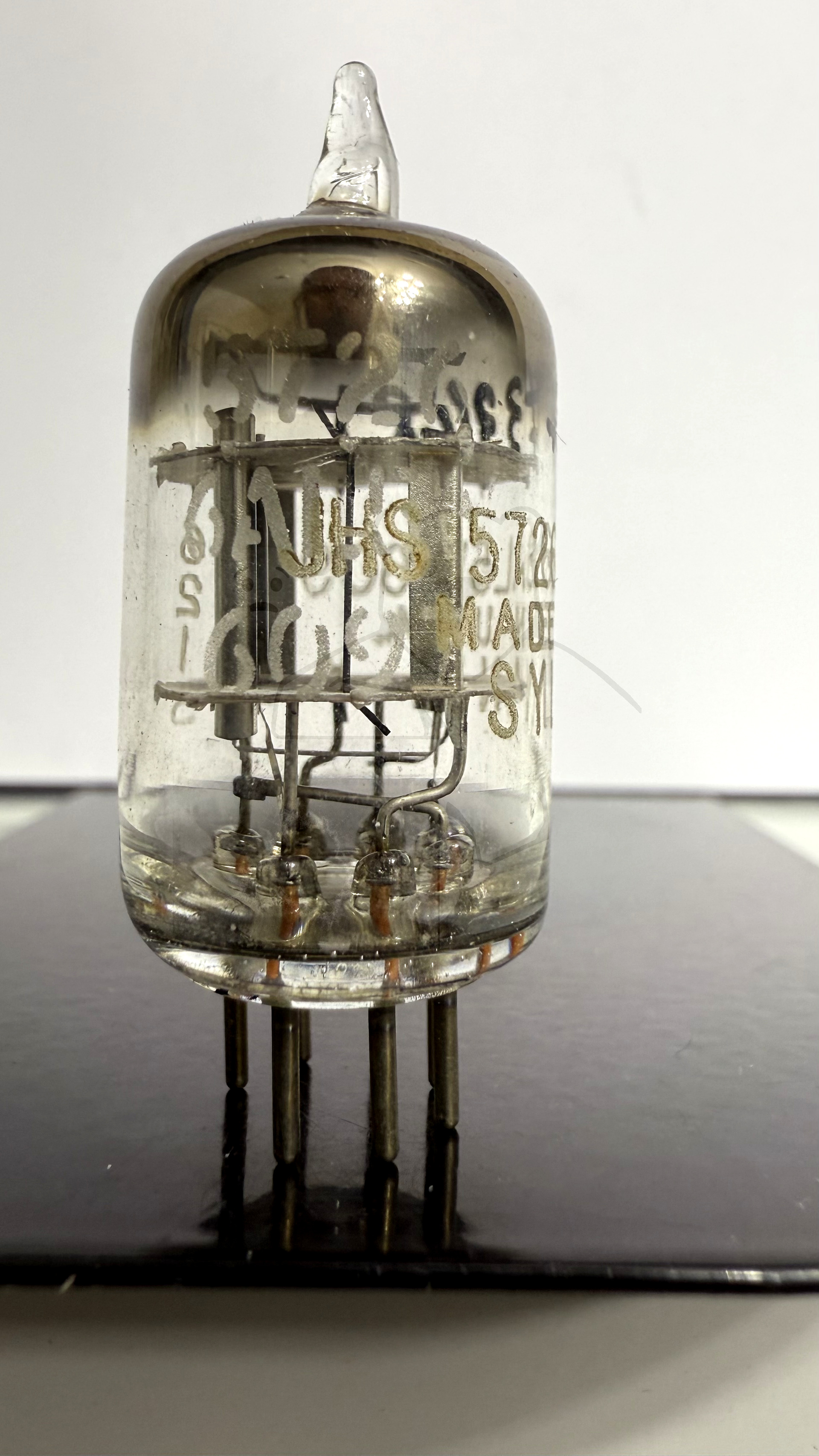 Röhre 6AL5W #3348 Bild 1