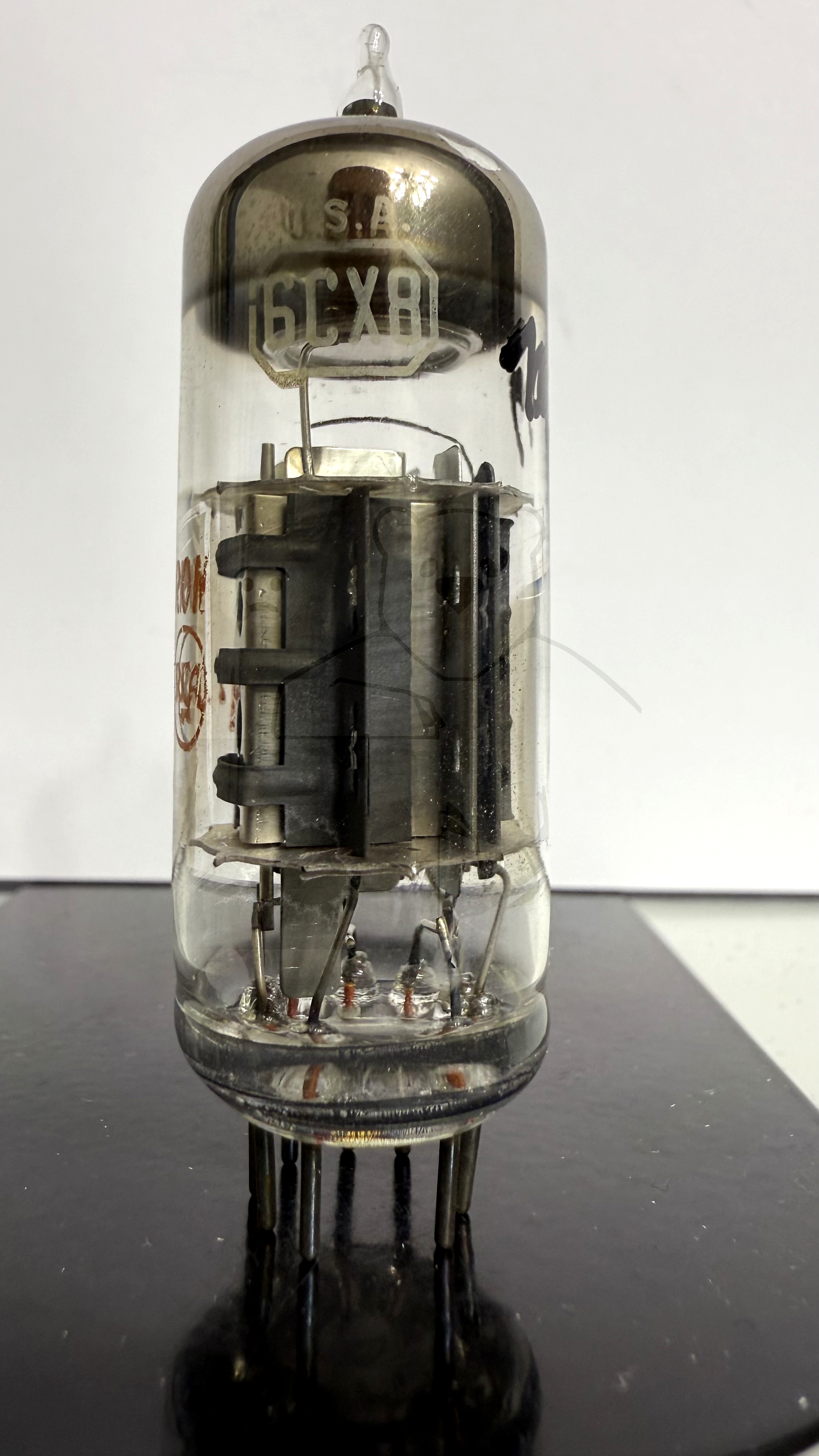 Röhre 6CX8 #1059 Bild 1