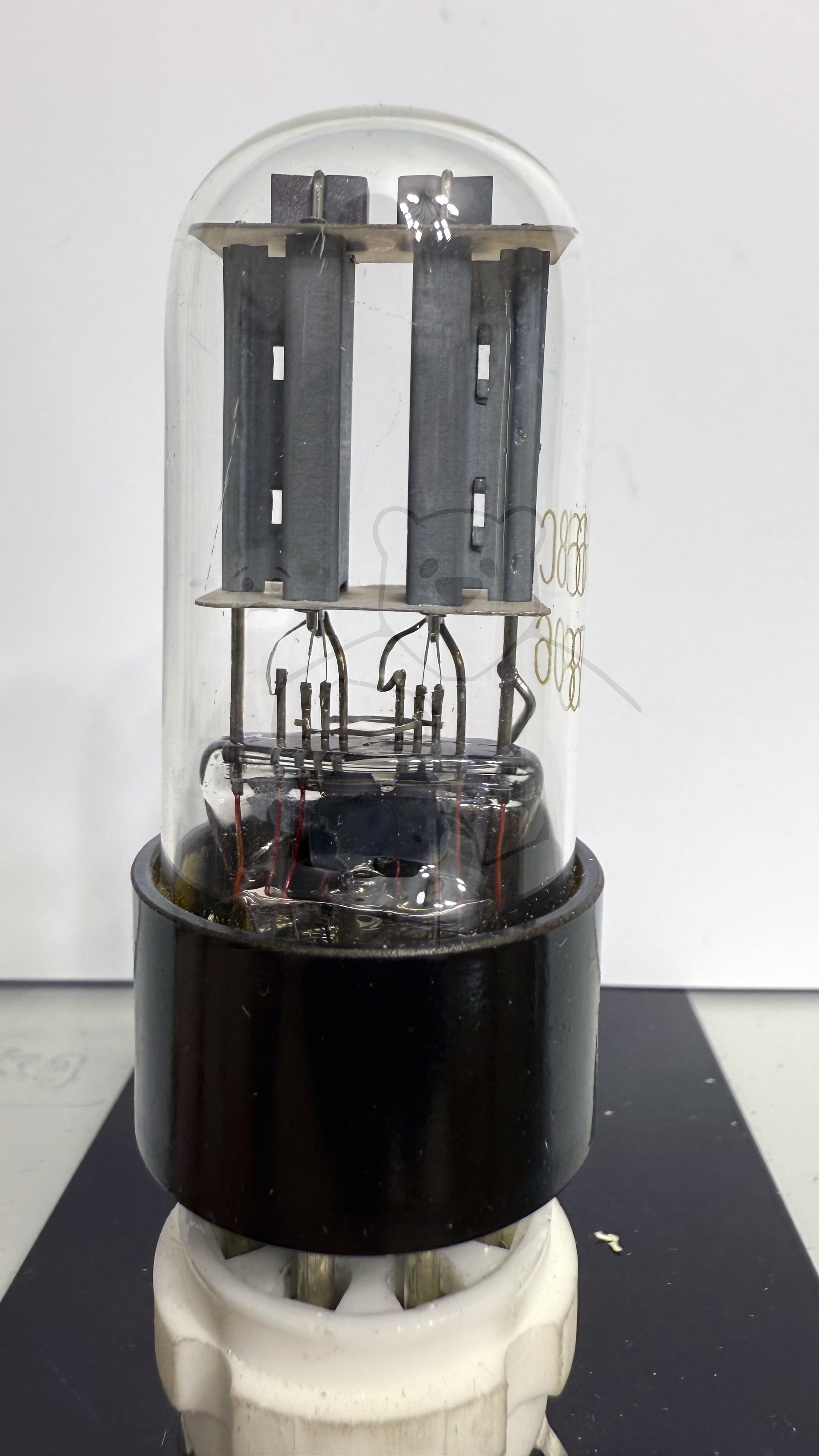 Röhre 6Н8С #7463 80'er Jahre Bild 1