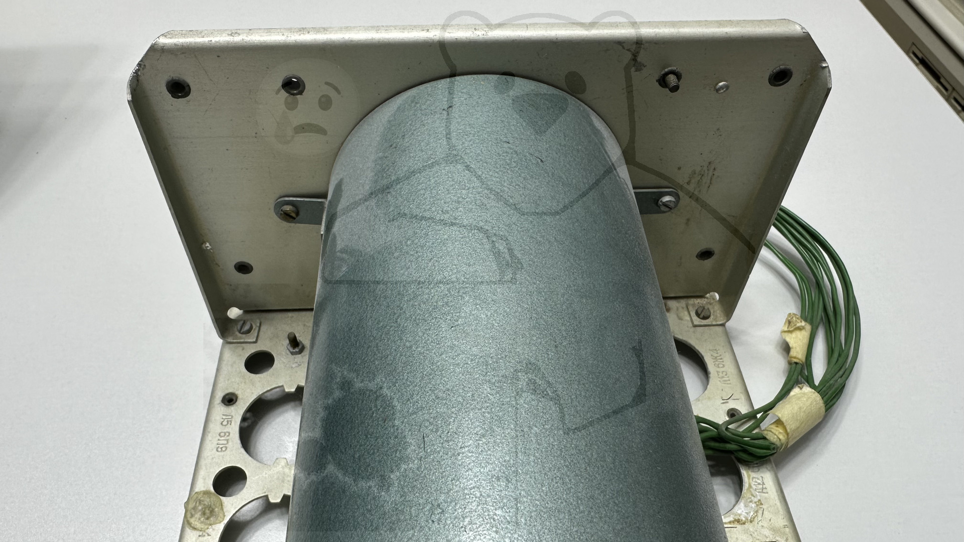 Röhre 8ЛО29И #3438 Original Halterung Bild 4