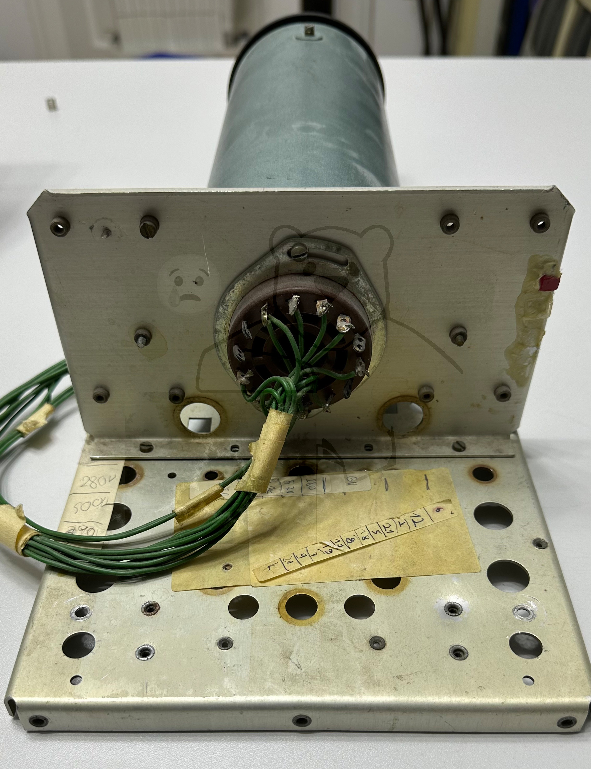 Röhre 8ЛО29И #3438 Original Halterung Bild 7