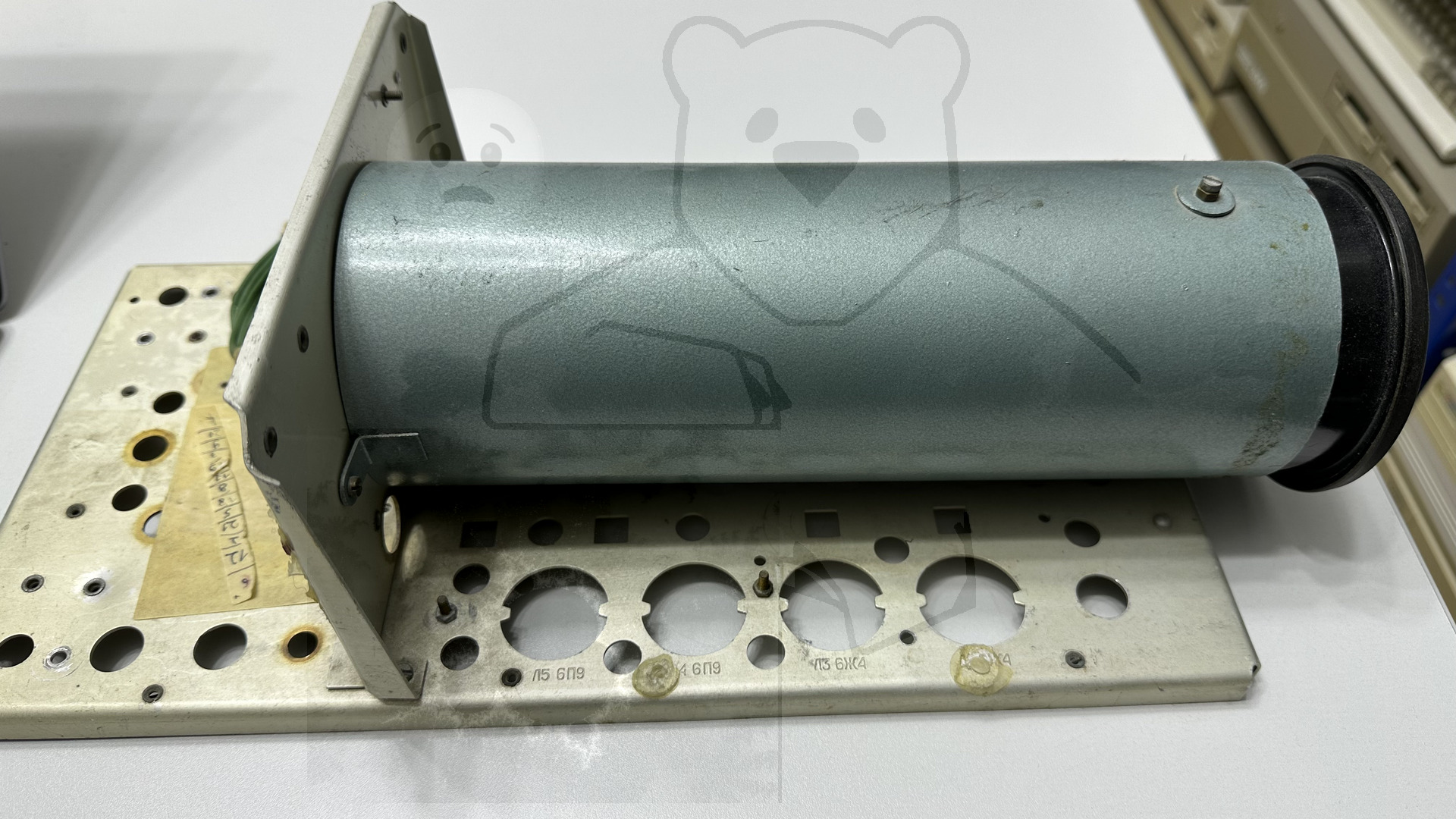 Röhre 8ЛО29И #3438 Original Halterung Bild 8