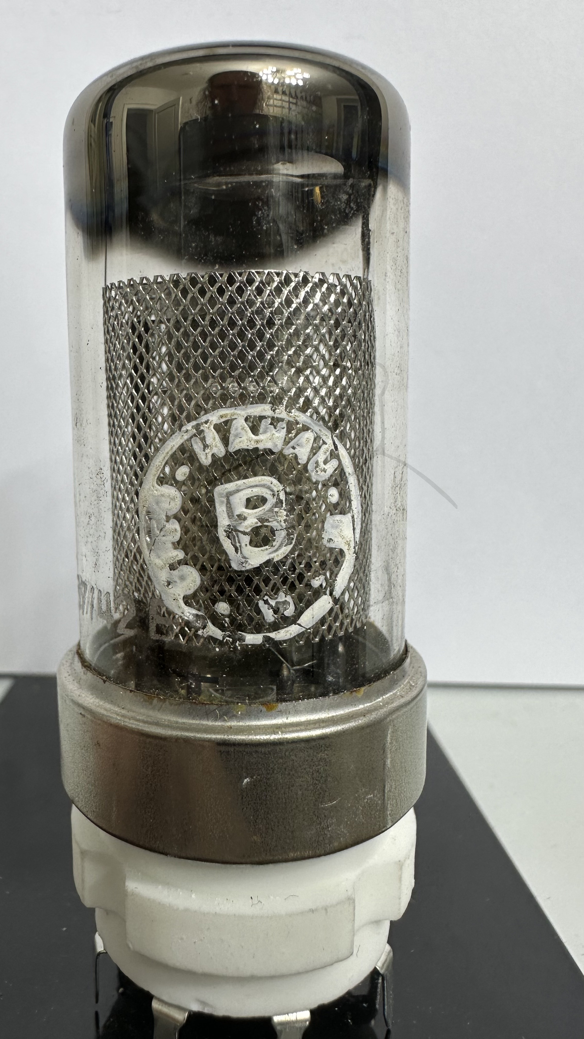 Röhre DF25 #4618 Bild 1