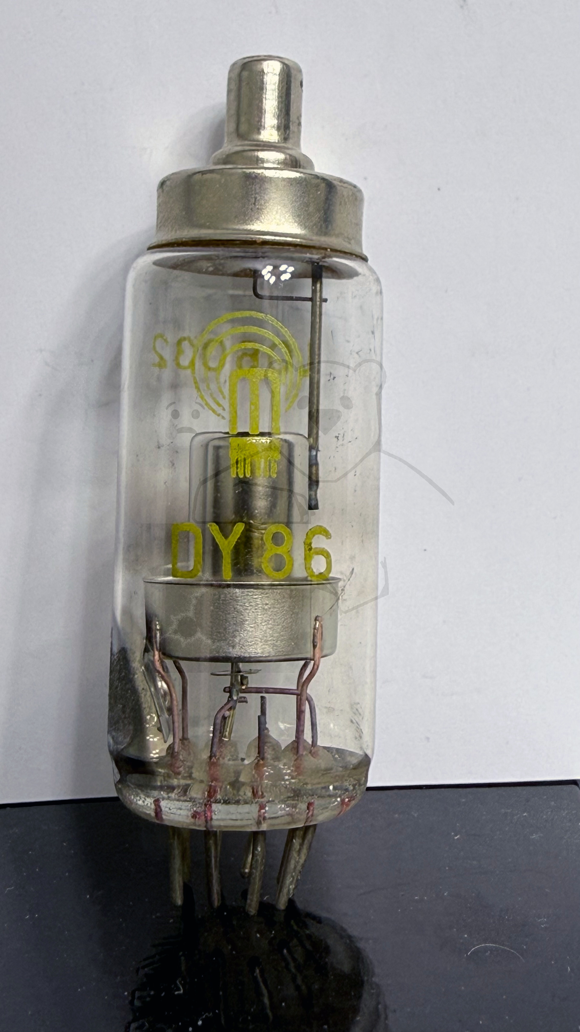 Röhre DY86 #4889 Bild 1