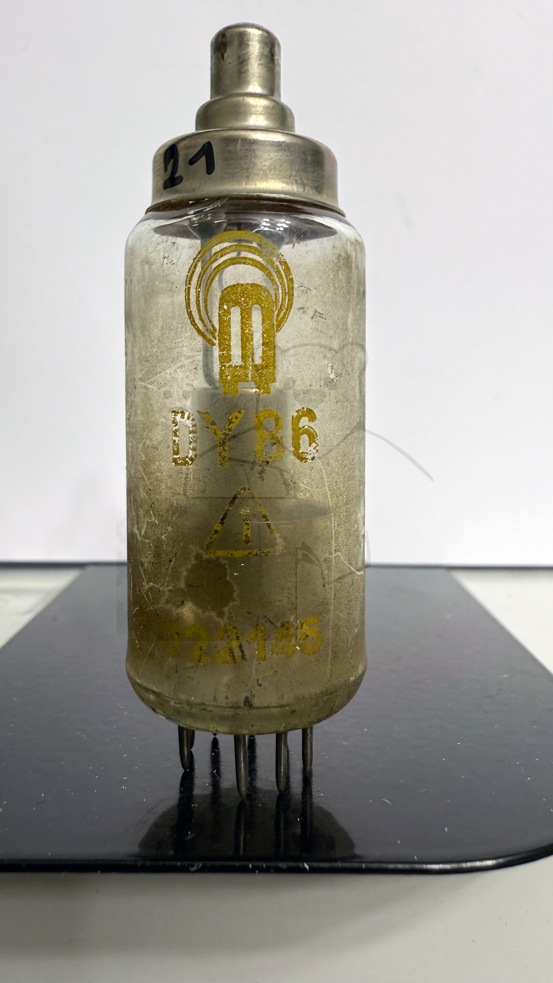 Röhre DY86 #4921 Bild 1