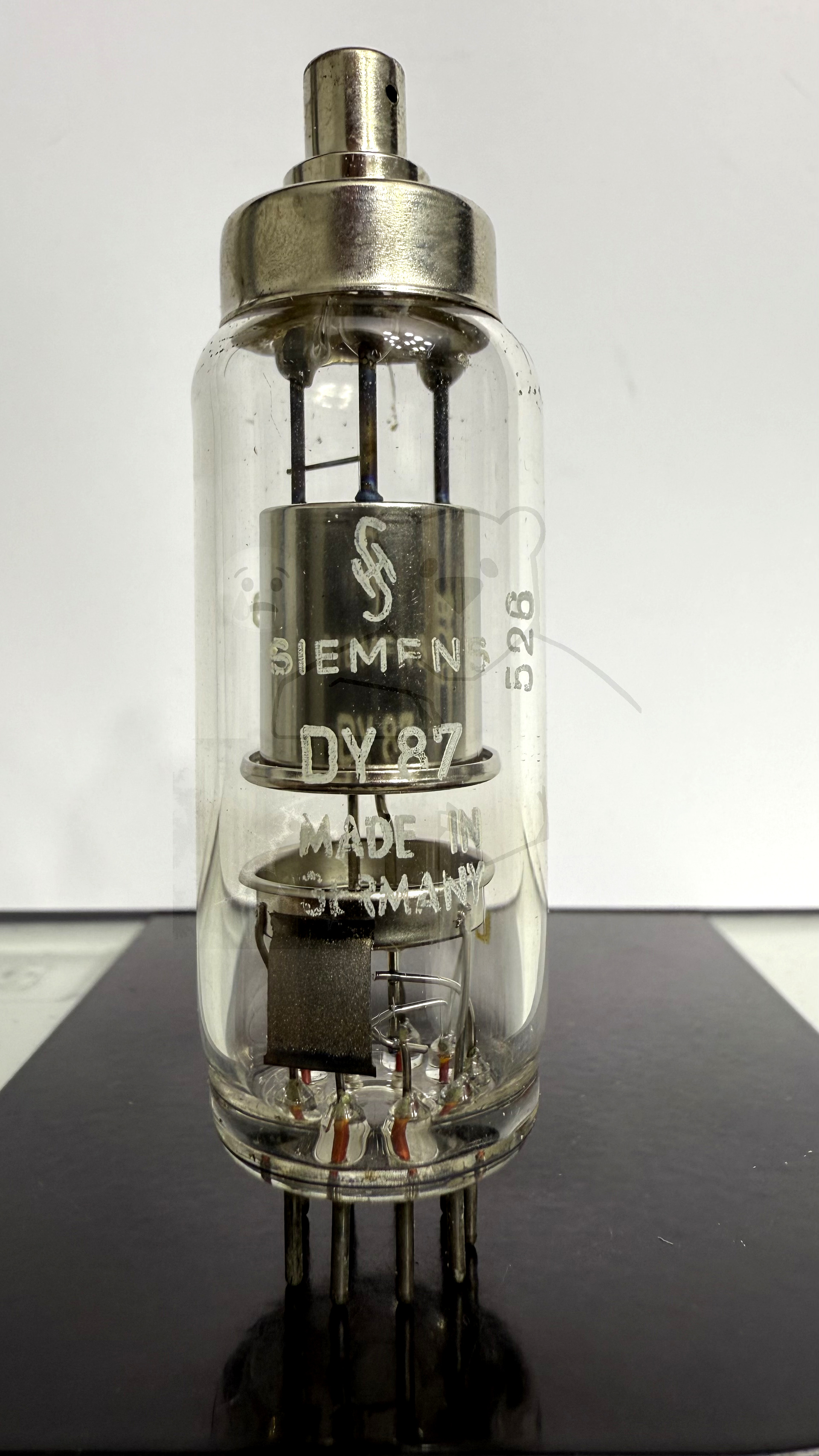 Röhre DY87 #3119 Bild 1