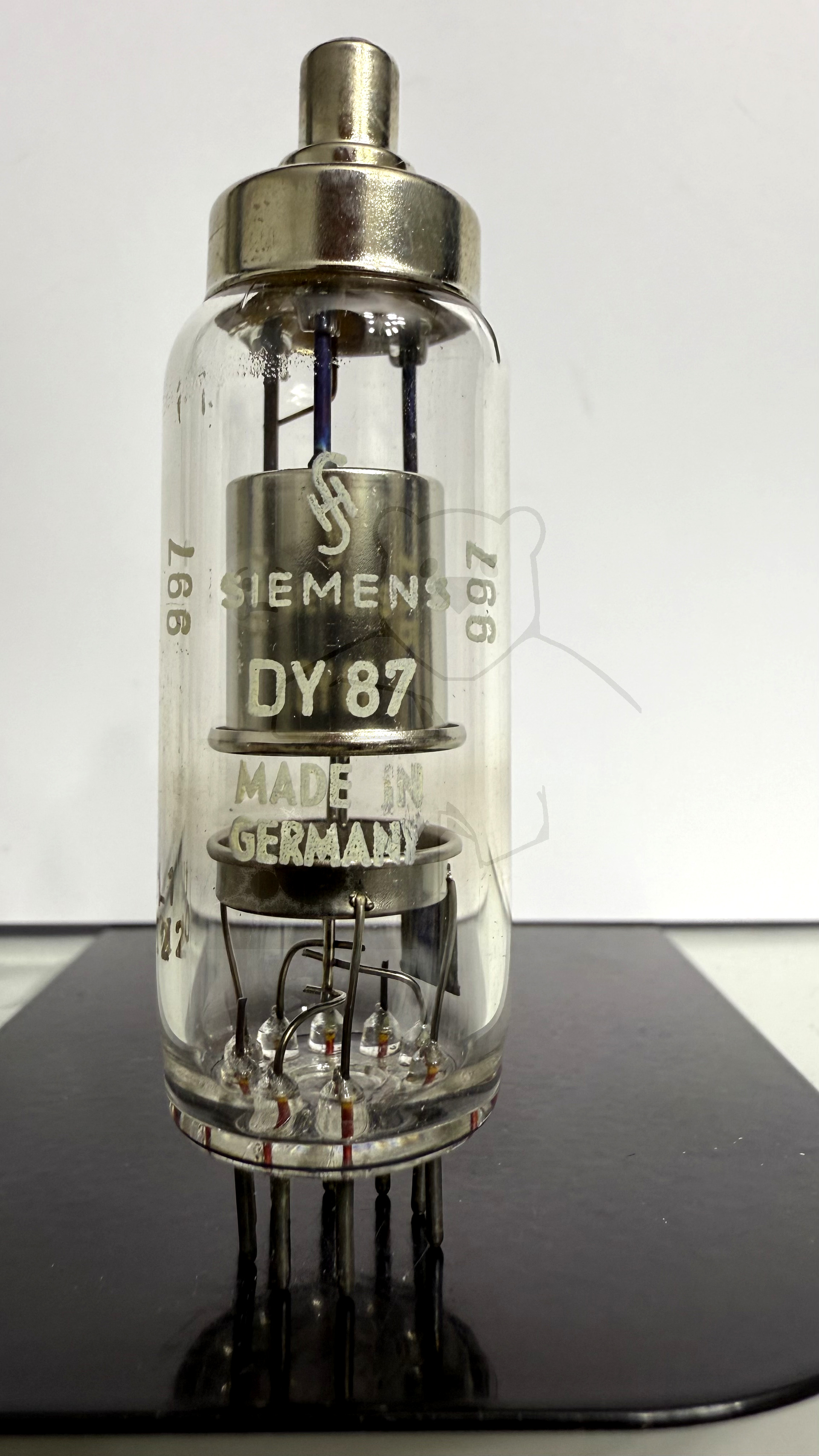 Röhre DY87 #3292 Bild 1