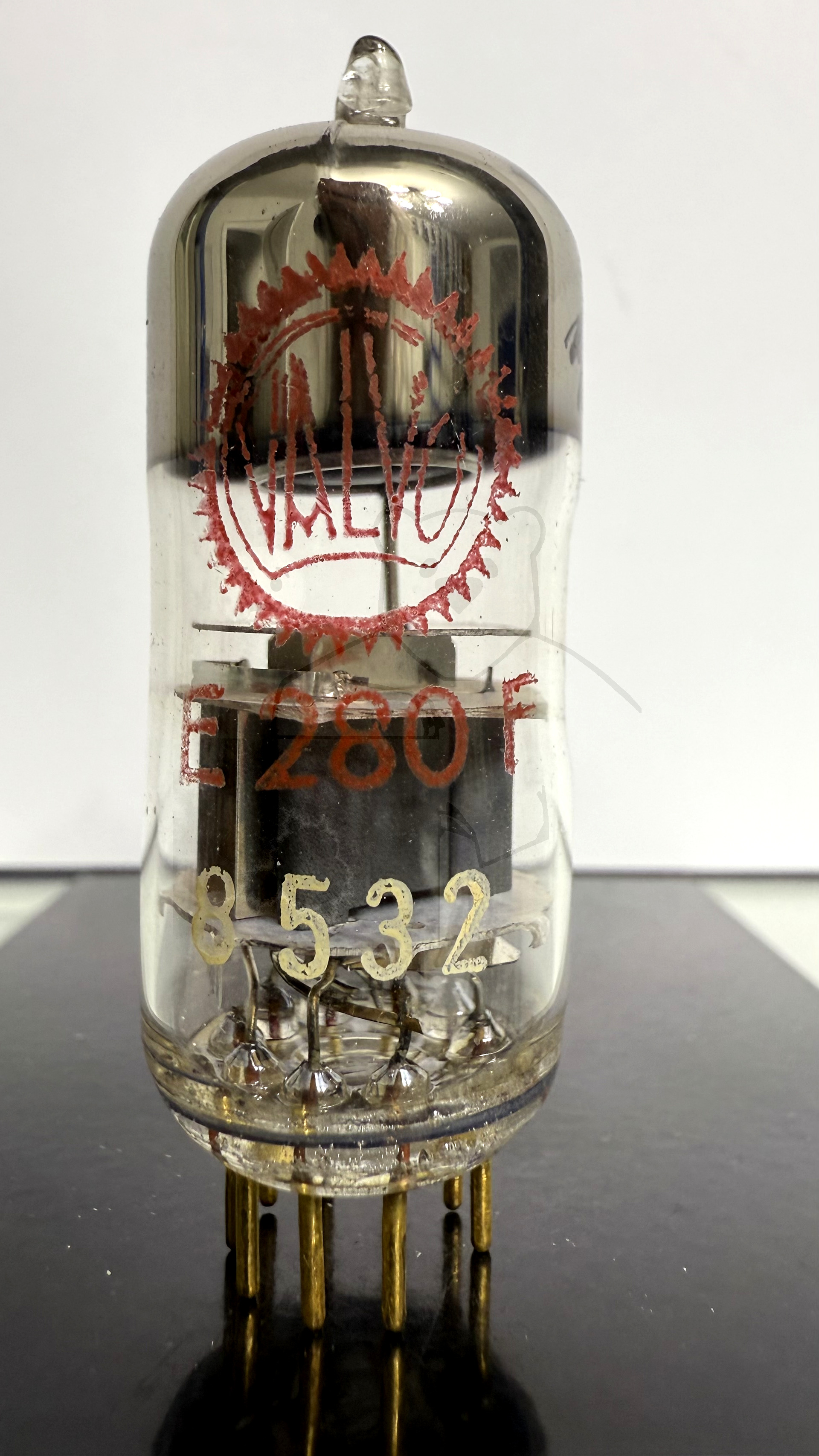 Röhre E280F #1347 Bild 1