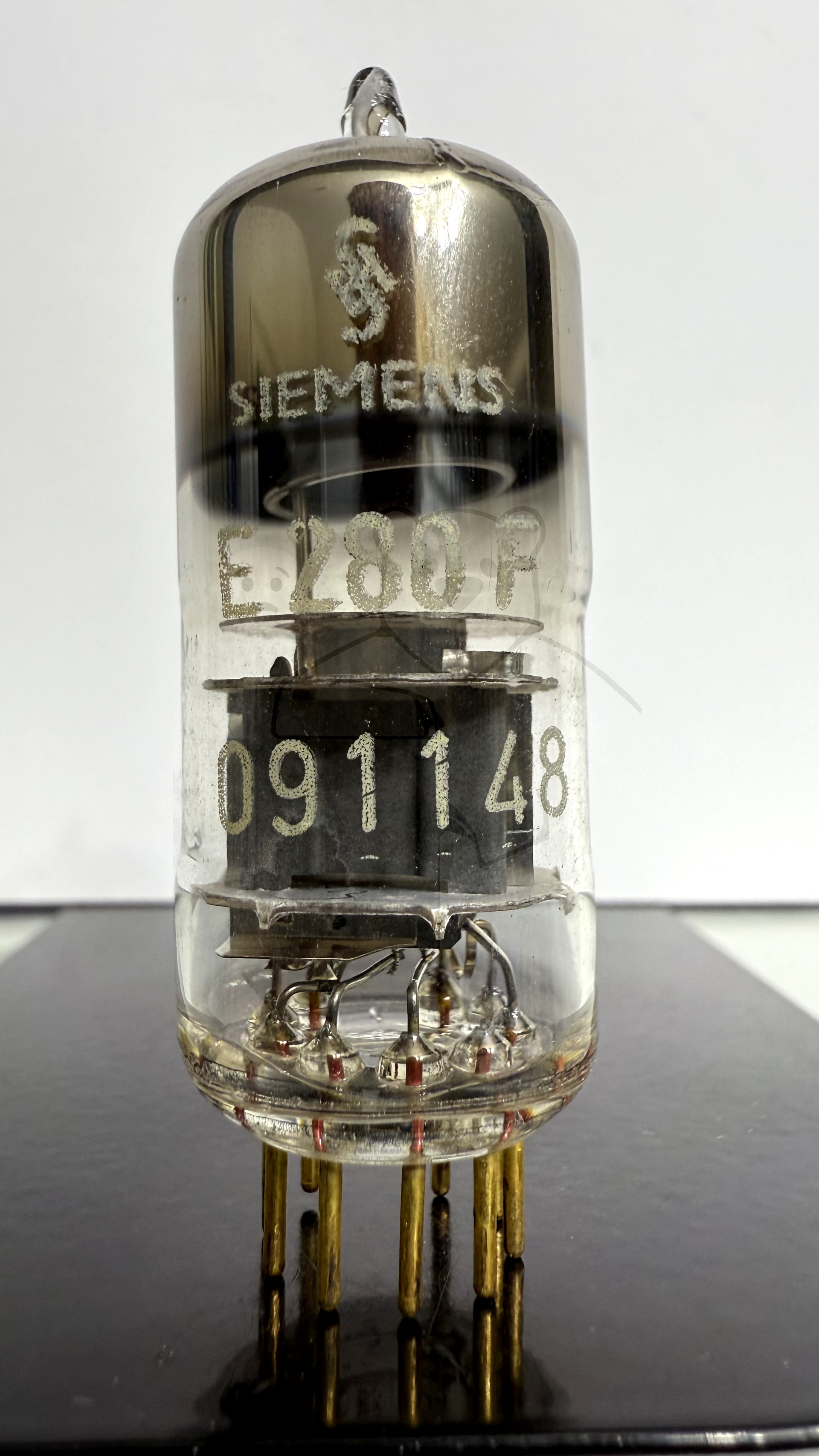 Röhre E280F #2028 Bild 1