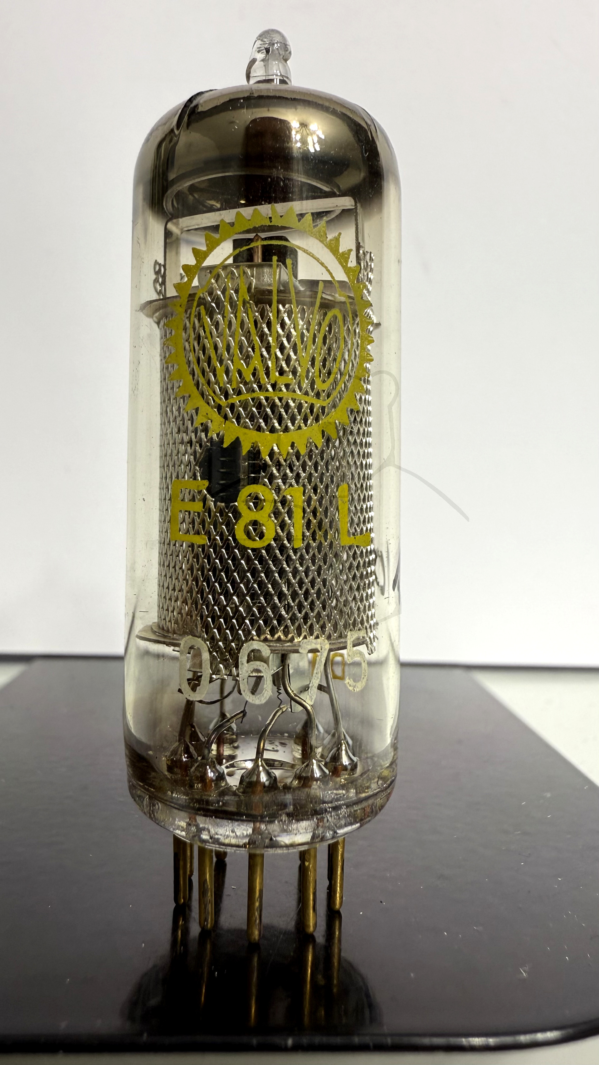 Röhre E81L #1008 Bild 1