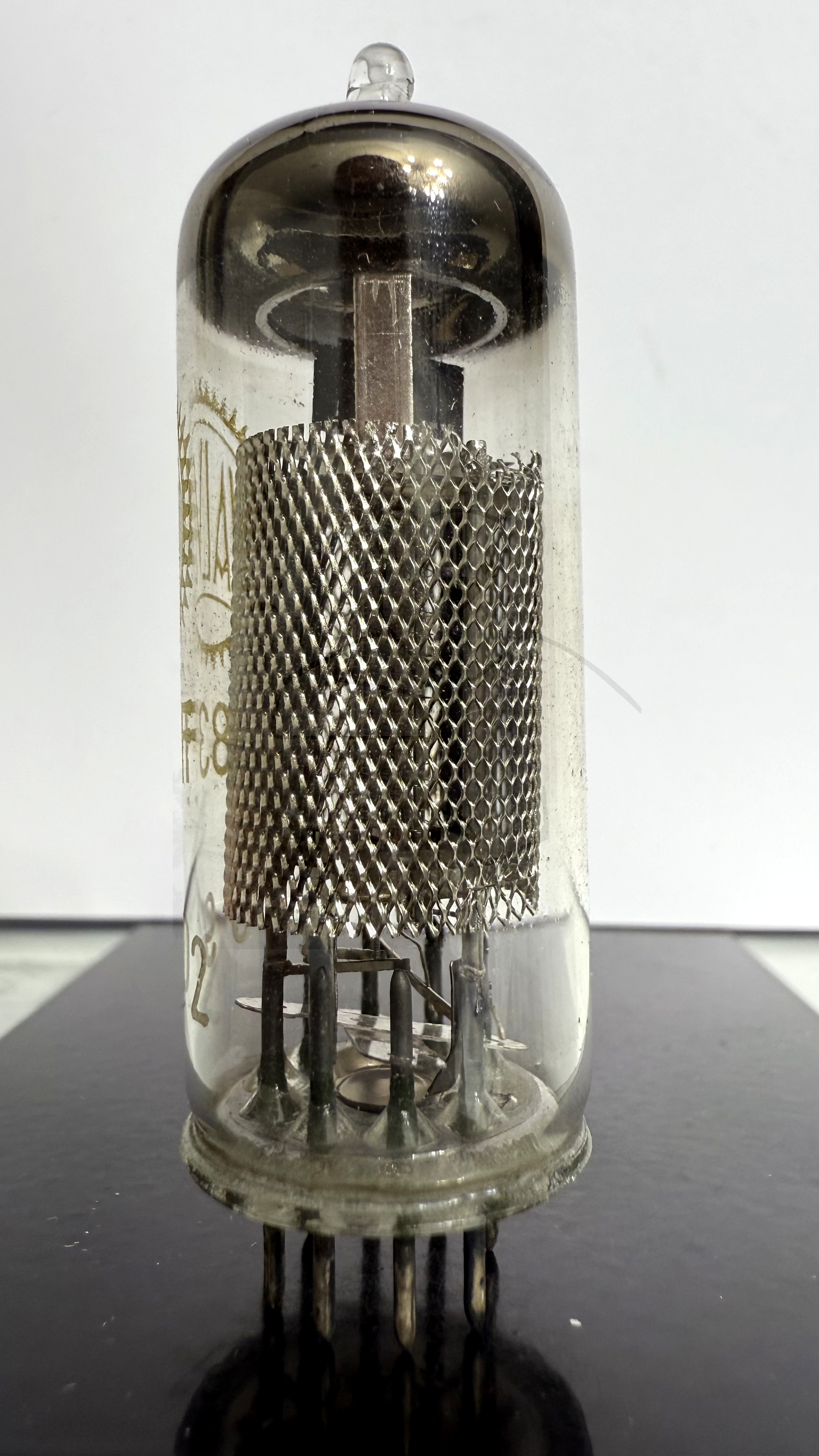 Röhre E83F #8384 Bild 2