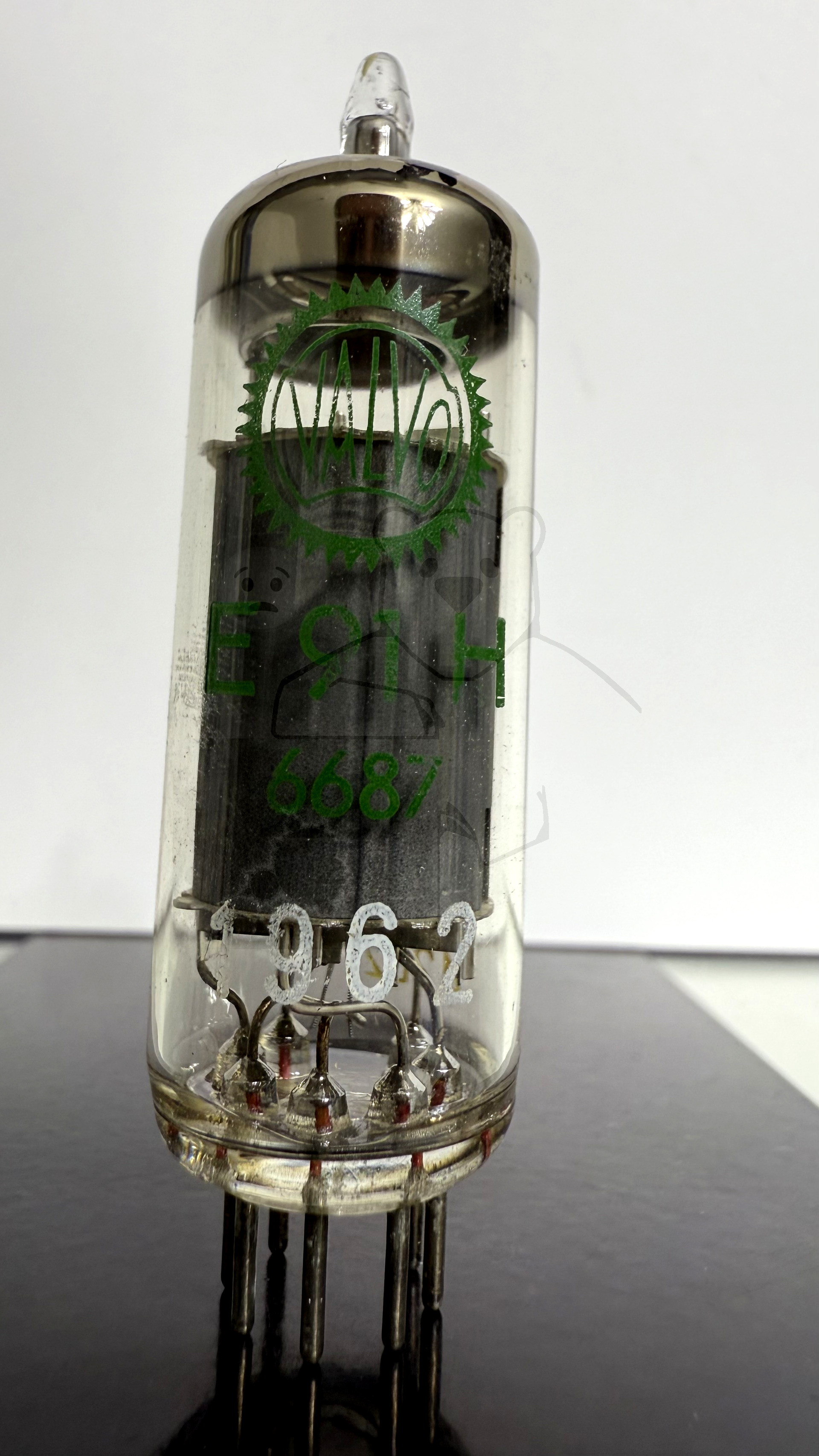 Röhre E91H #6381 Bild 1