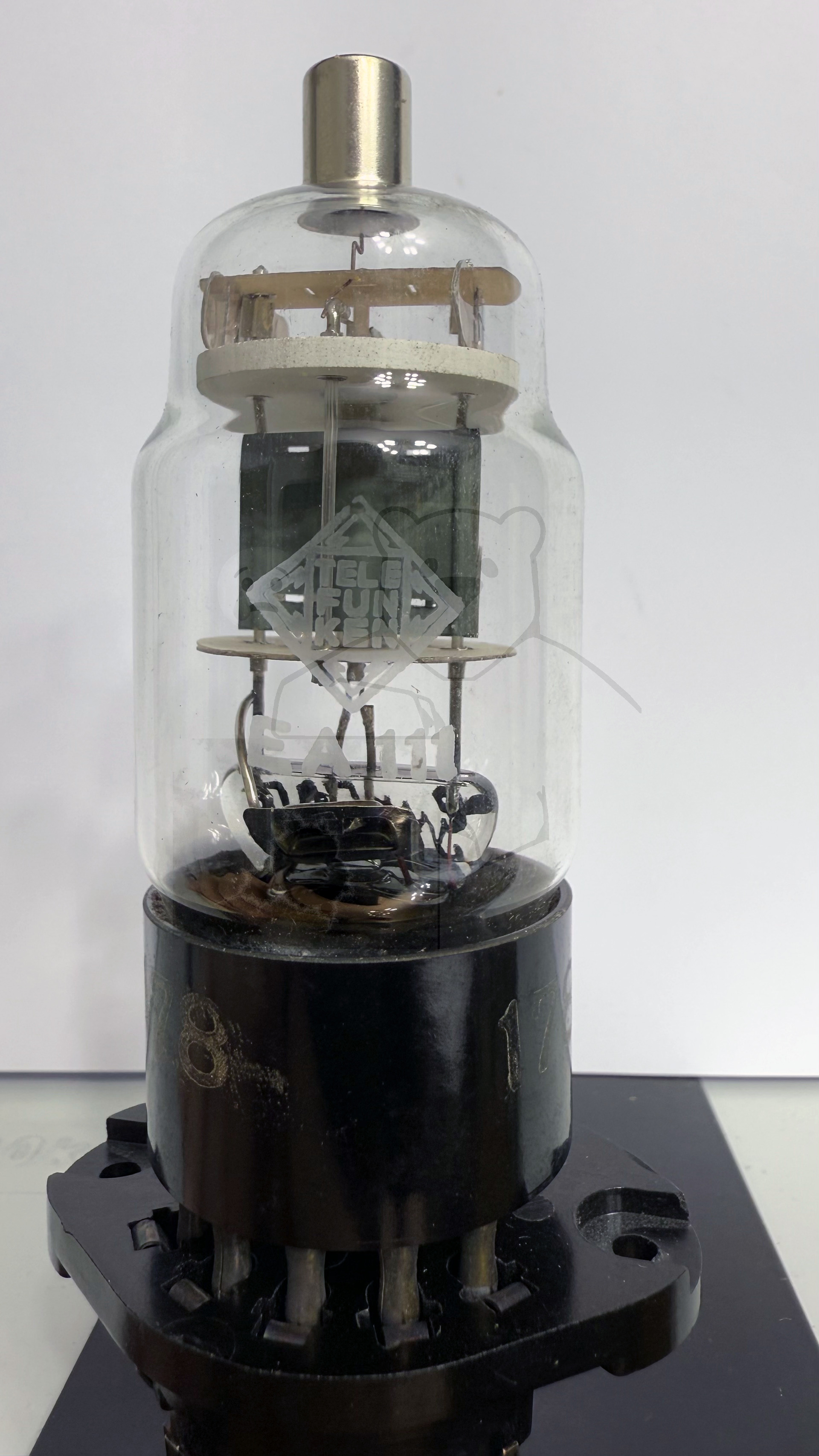 Röhre EA111 #7260 Bild 1