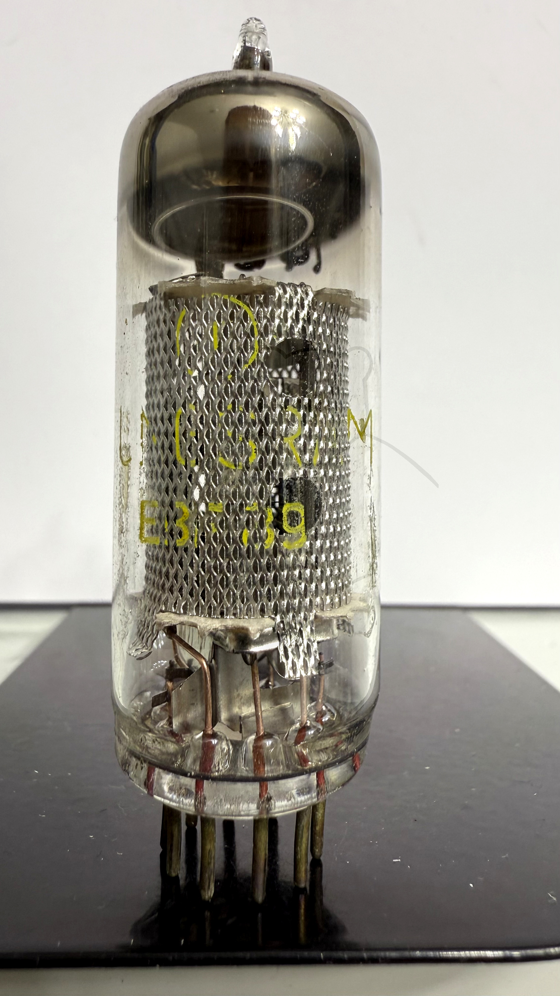Röhre EBF89 #1428 Bild 1