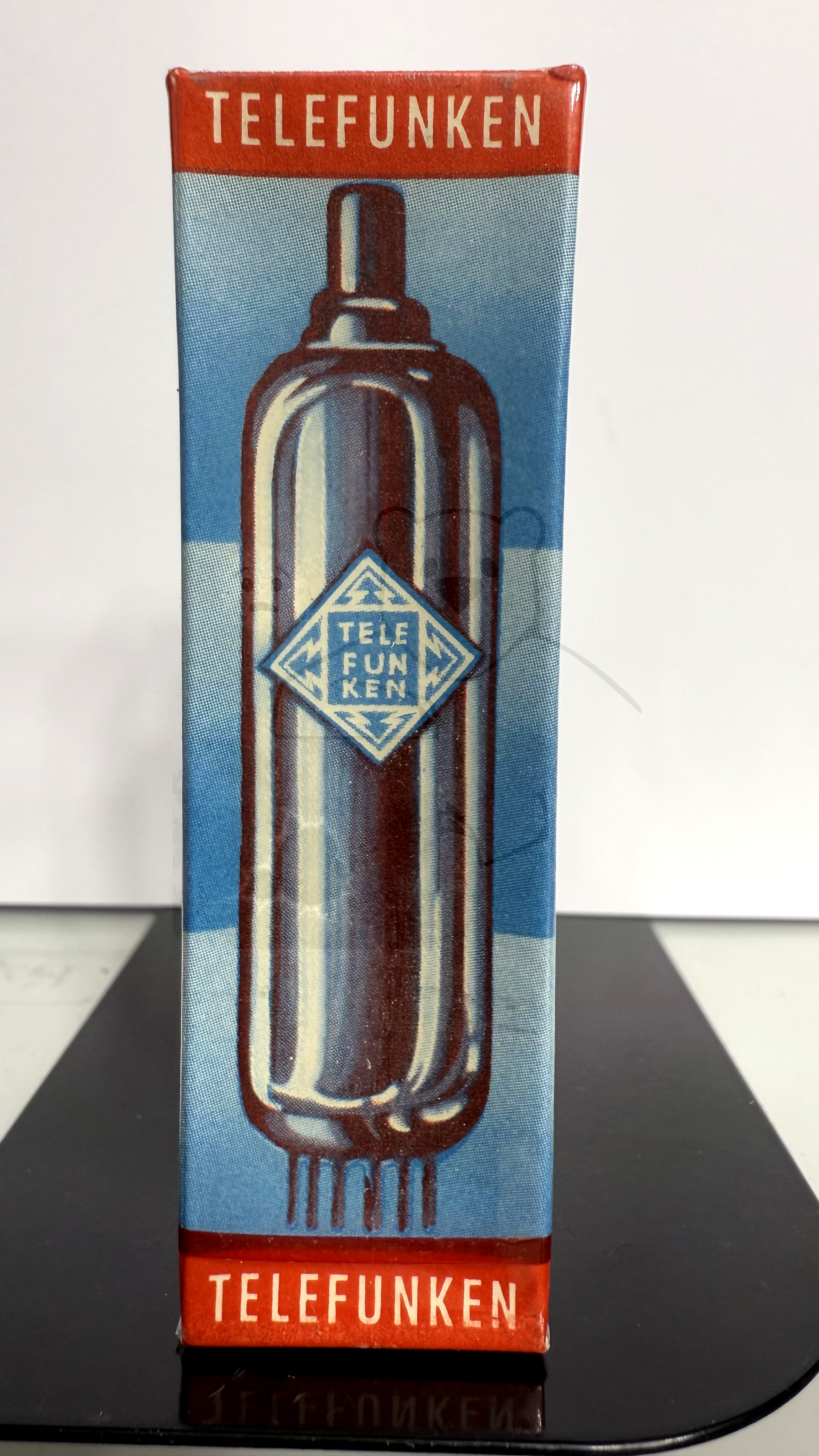 Röhre ECF80 #5946 Verpackung Bild 1