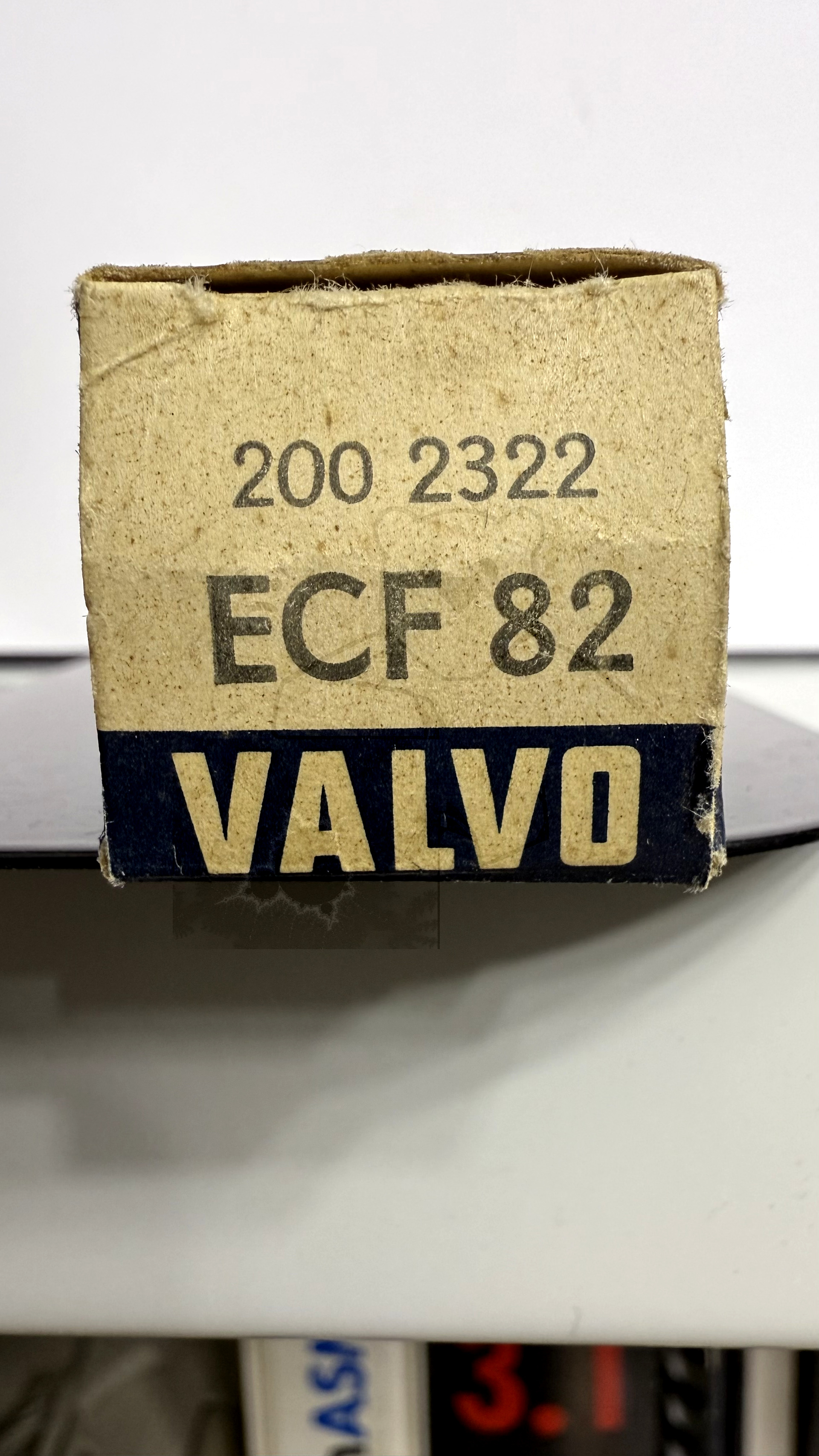 Röhre ECF82 #3585 Verpackung Bild 3