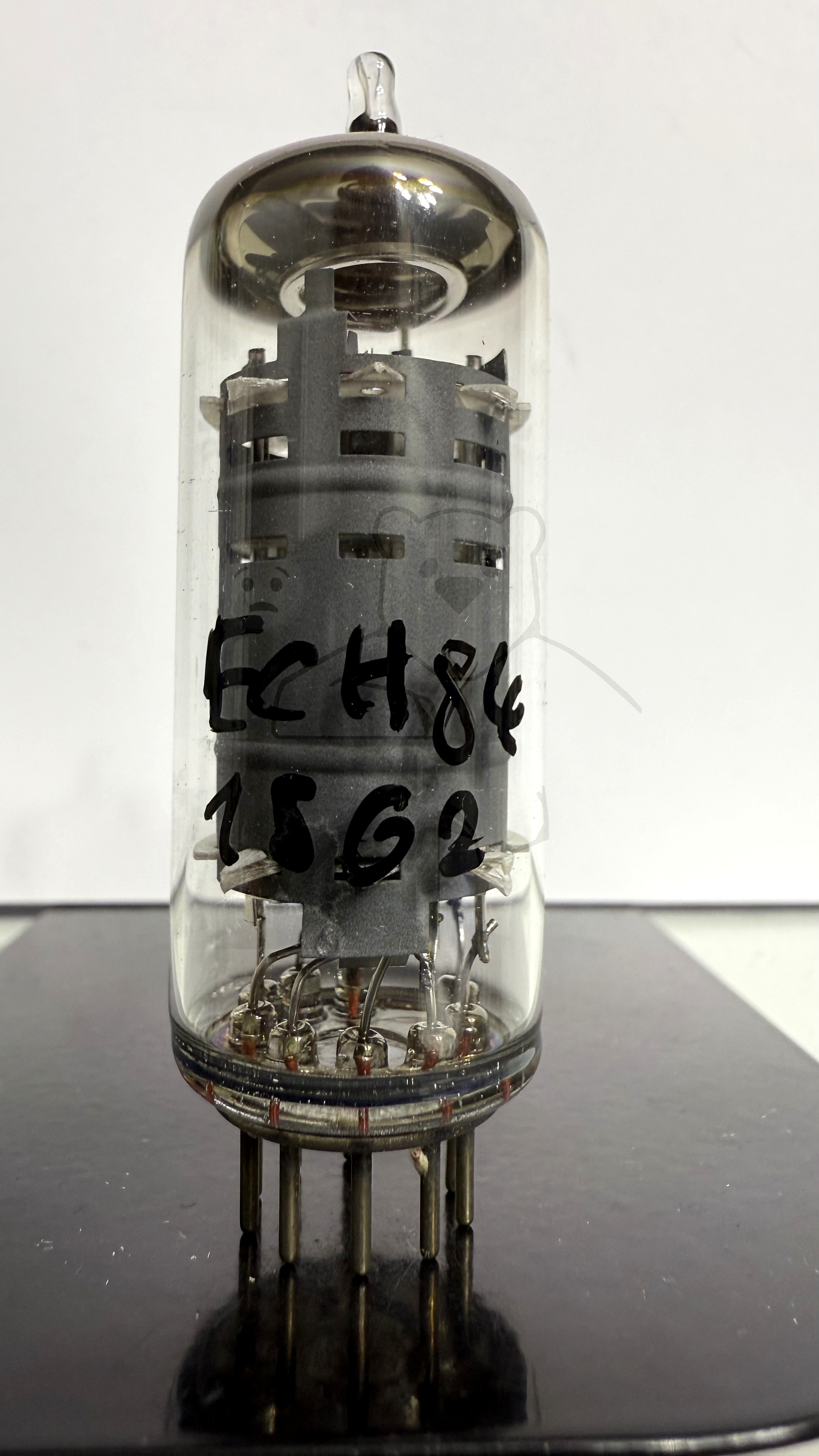 Röhre ECH84 #1562 Bild 1