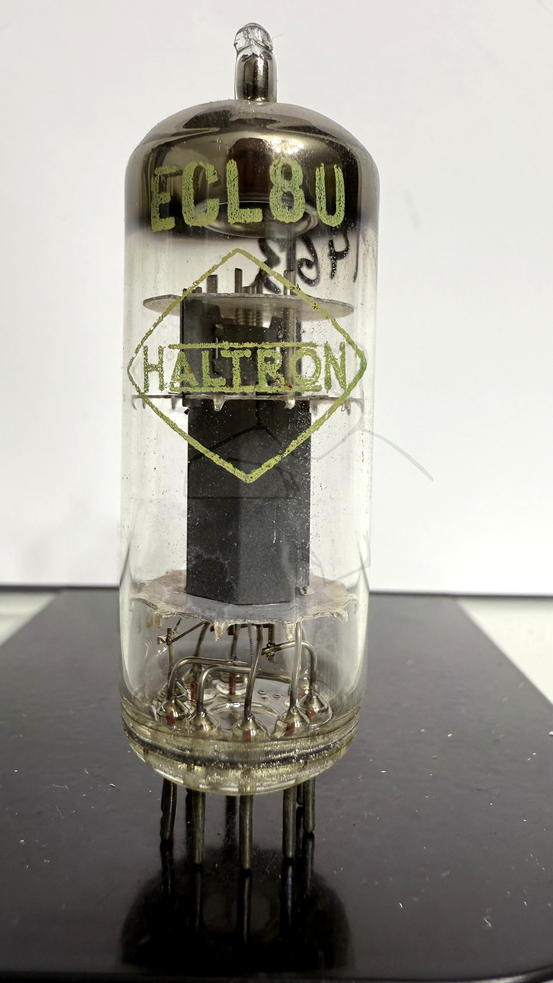 Röhre ECL80 #1463 Bild 1