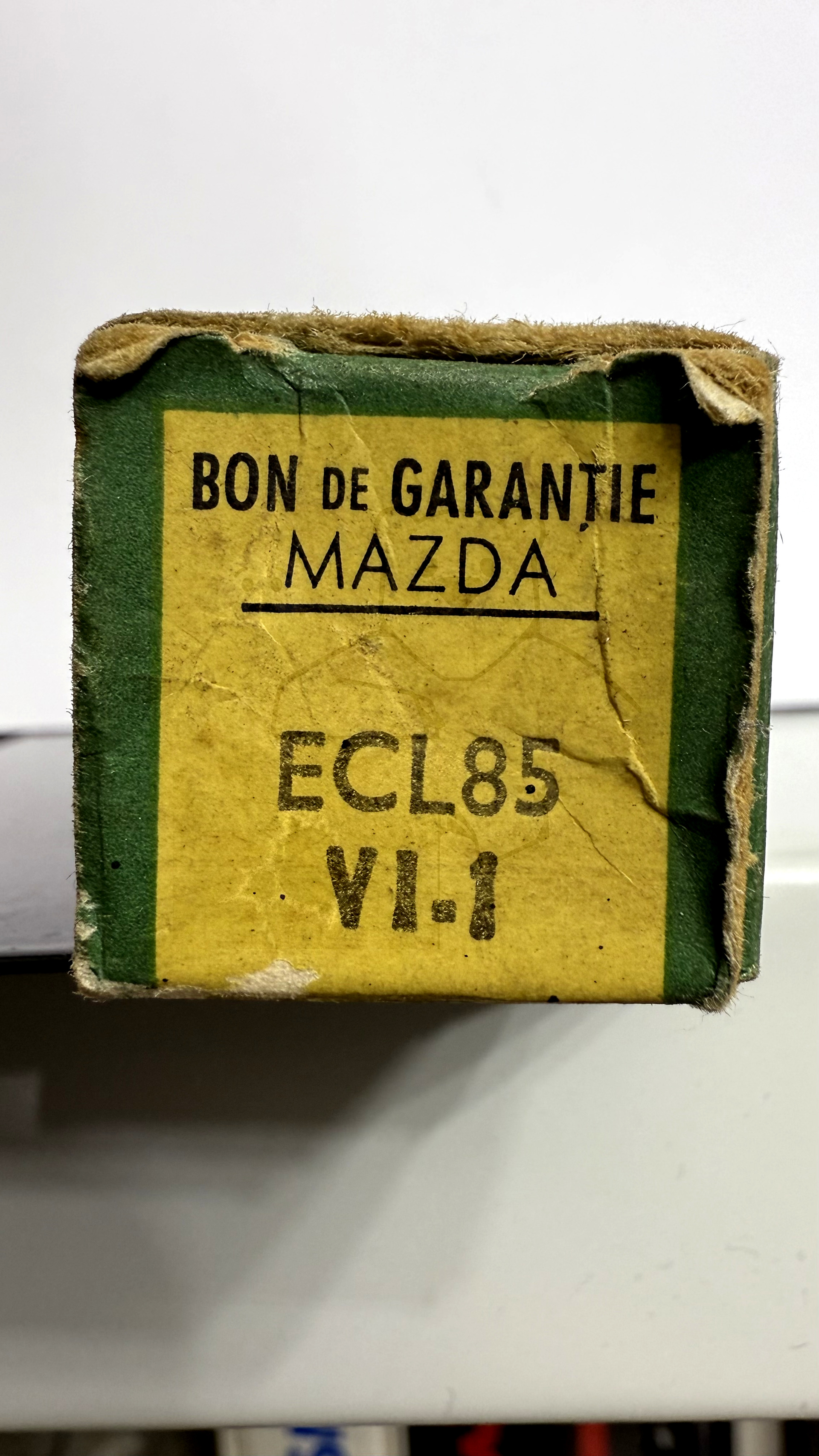 Röhre ECL85 #7070 Verpackung Bild 3