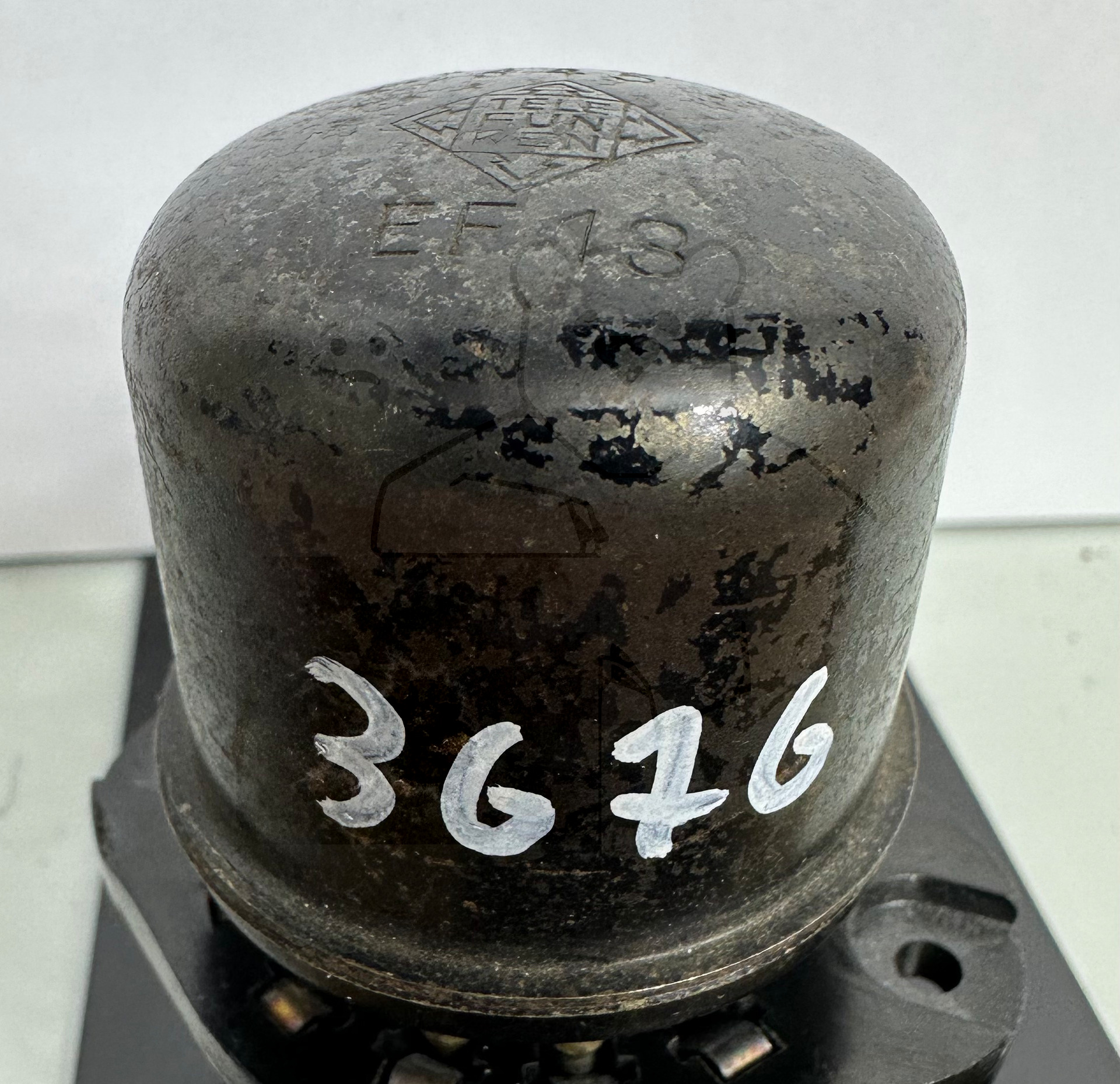 Röhre EF13 #3676 Bild 1