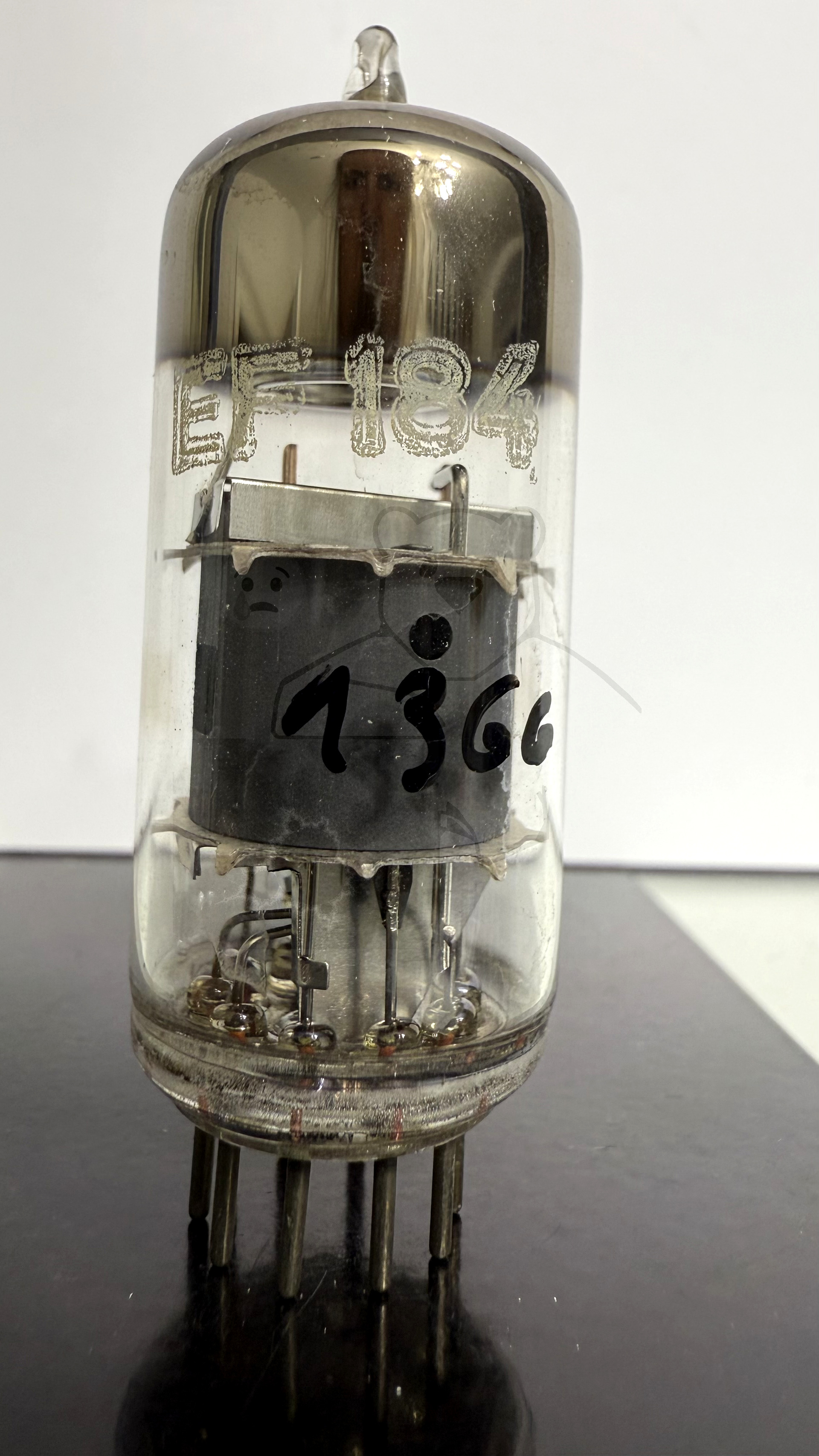 Röhre EF184 #1366 Bild 1