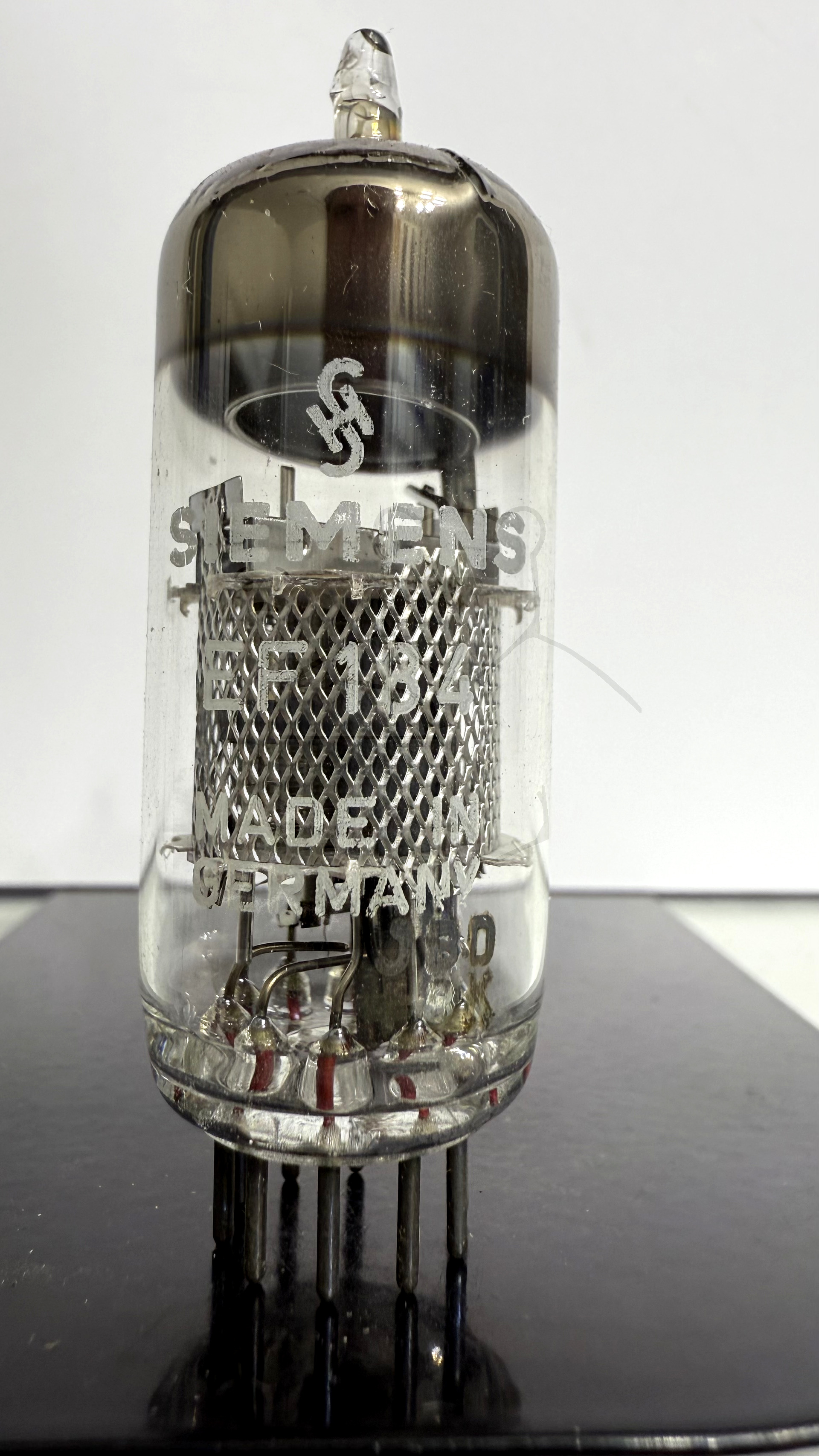 Röhre EF184 #7028 Bild 1