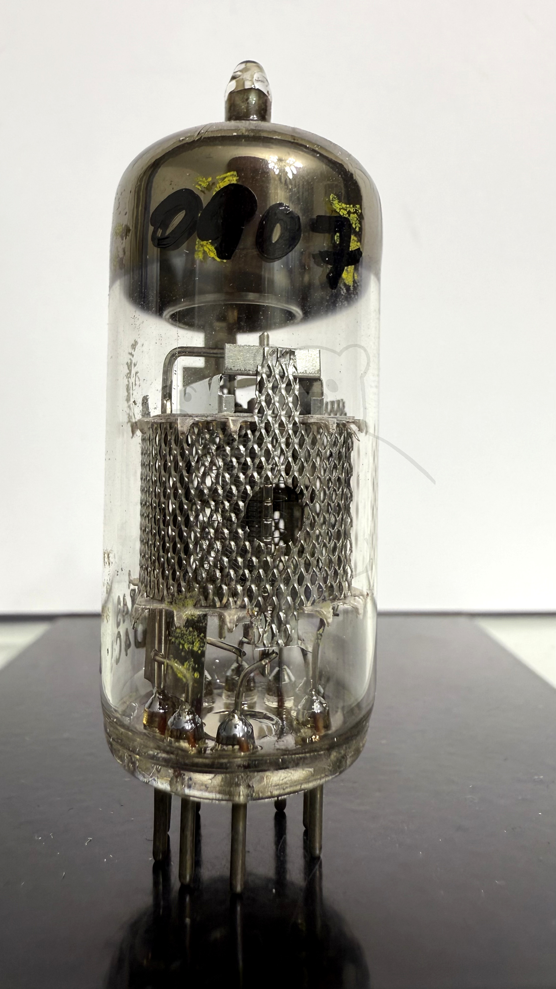 Röhre EF80 #0907 Bild 1