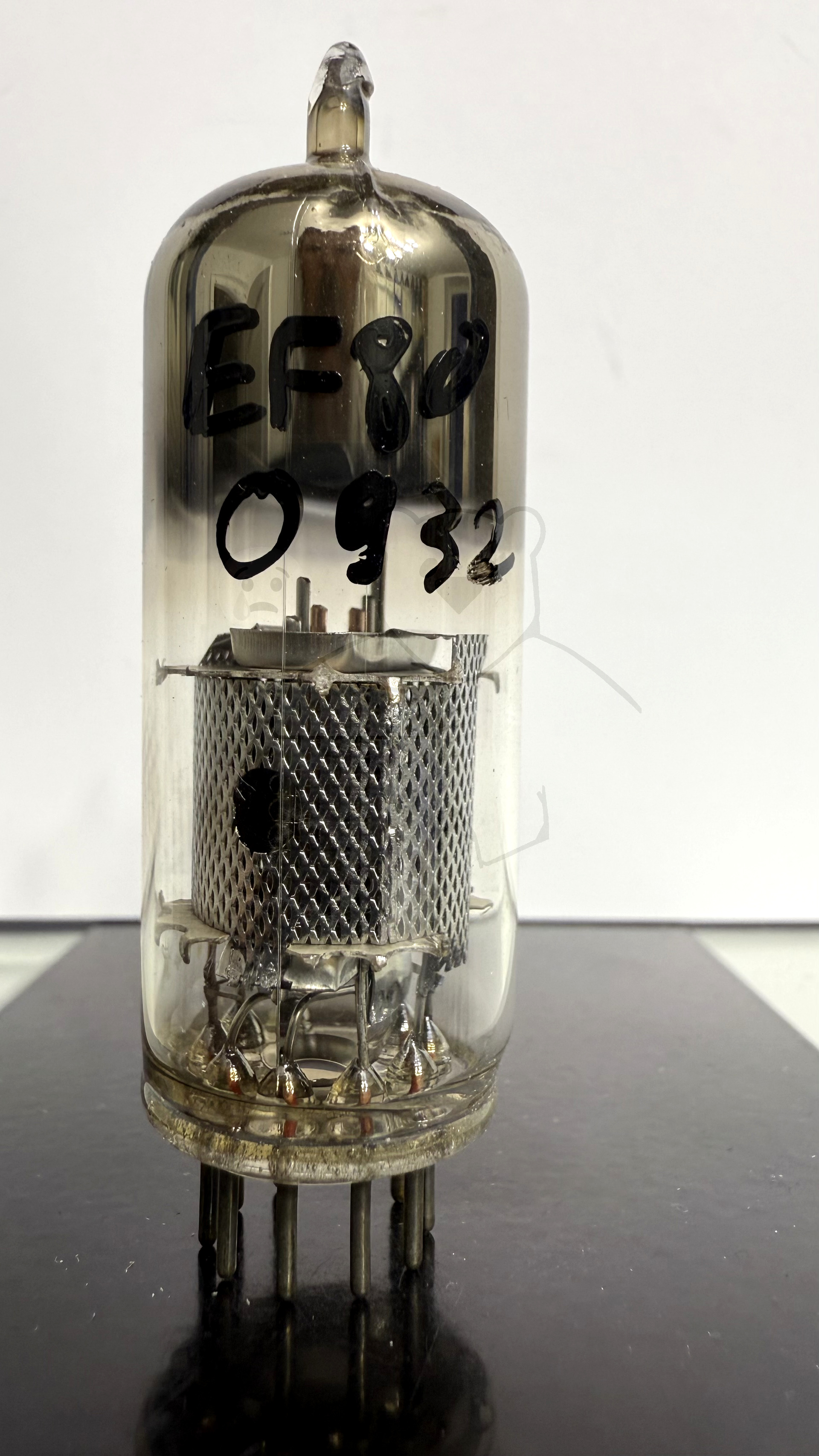 Röhre EF80 #0932 Bild 1