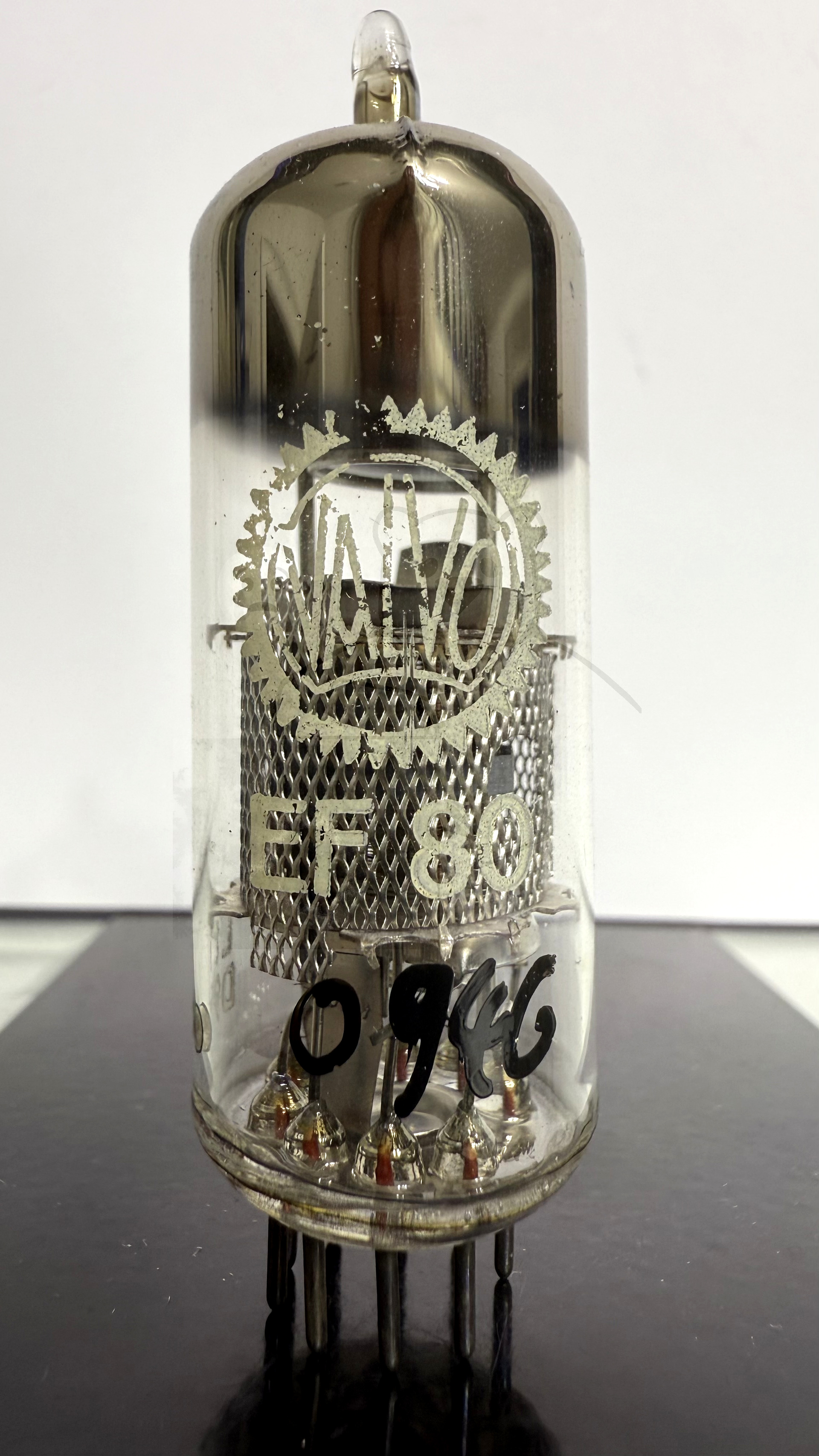 Röhre EF80 #0946 Bild 1