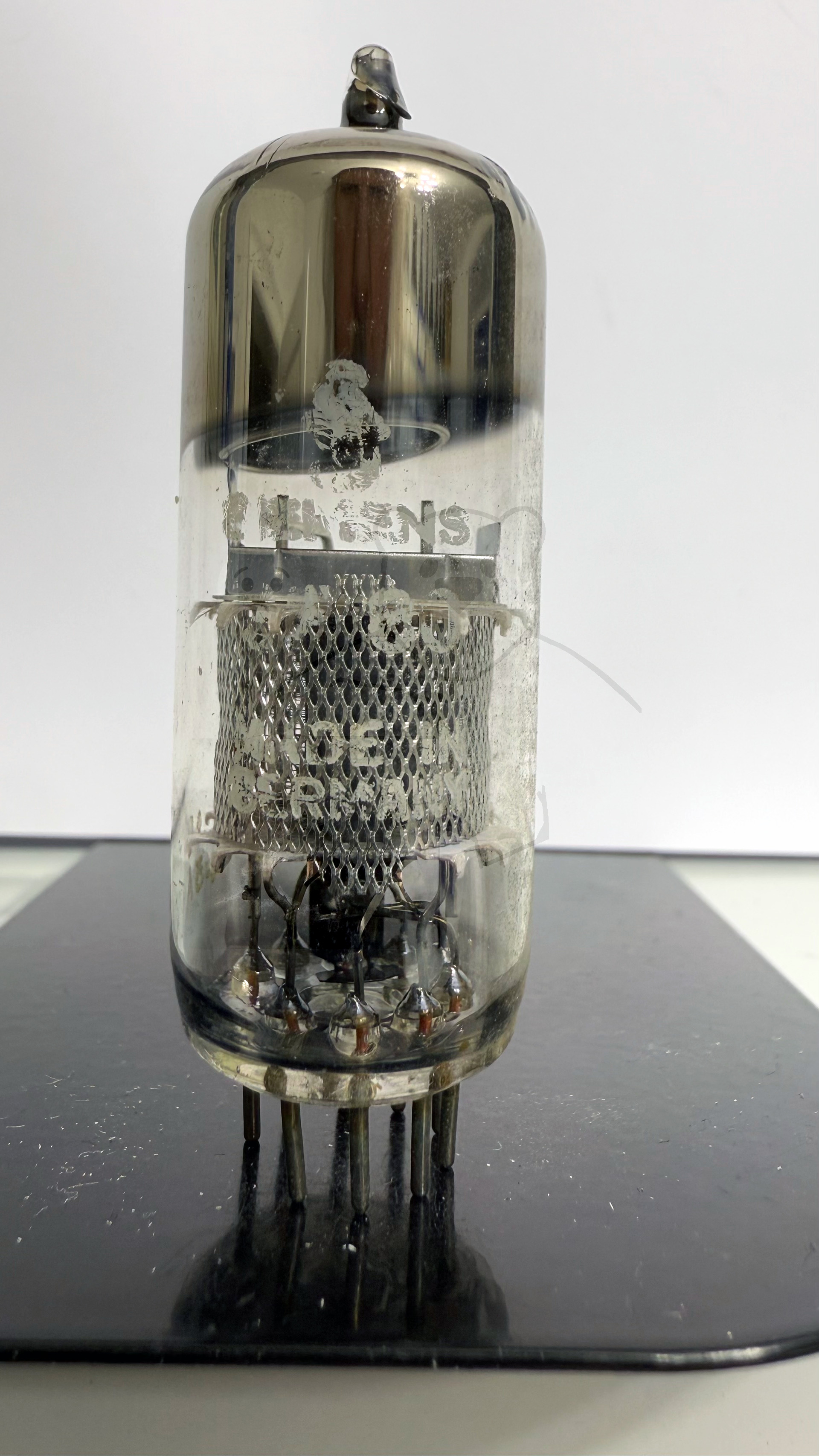 Röhre EF80 #7447 Bild 1