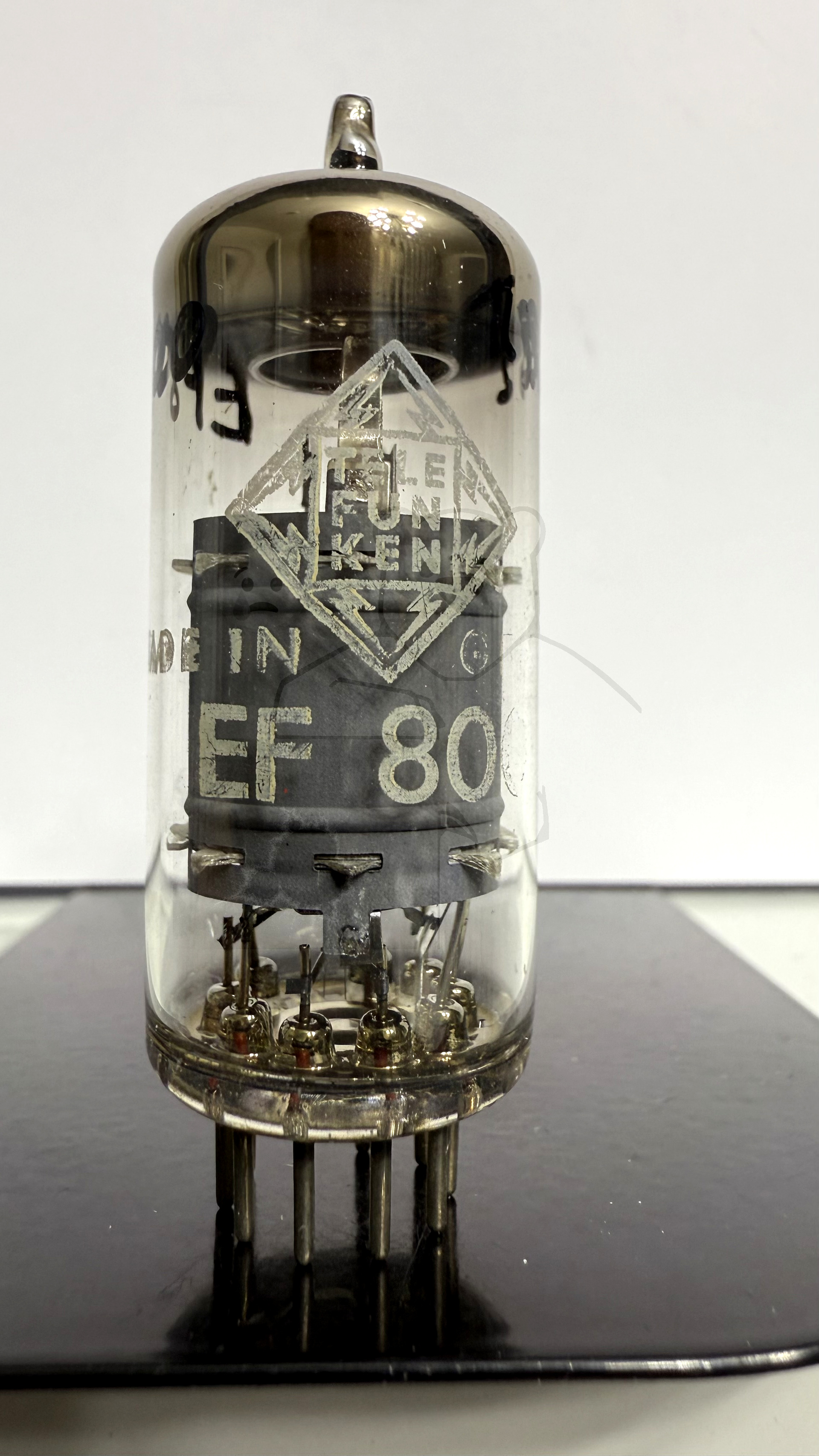 Röhre EF800 #1362 Bild 1