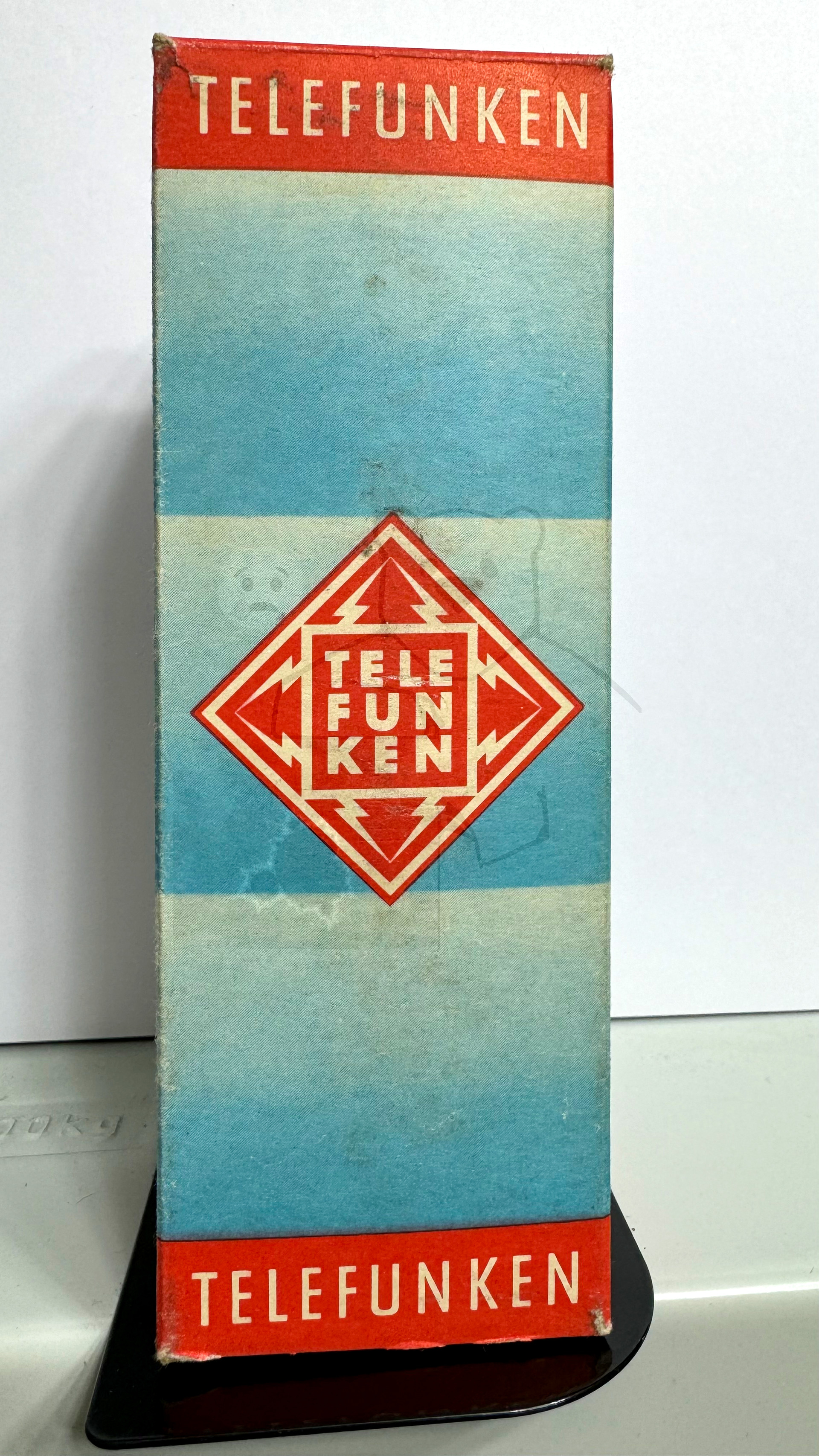 Röhre EL3010 #7672 Verpackung Bild 1