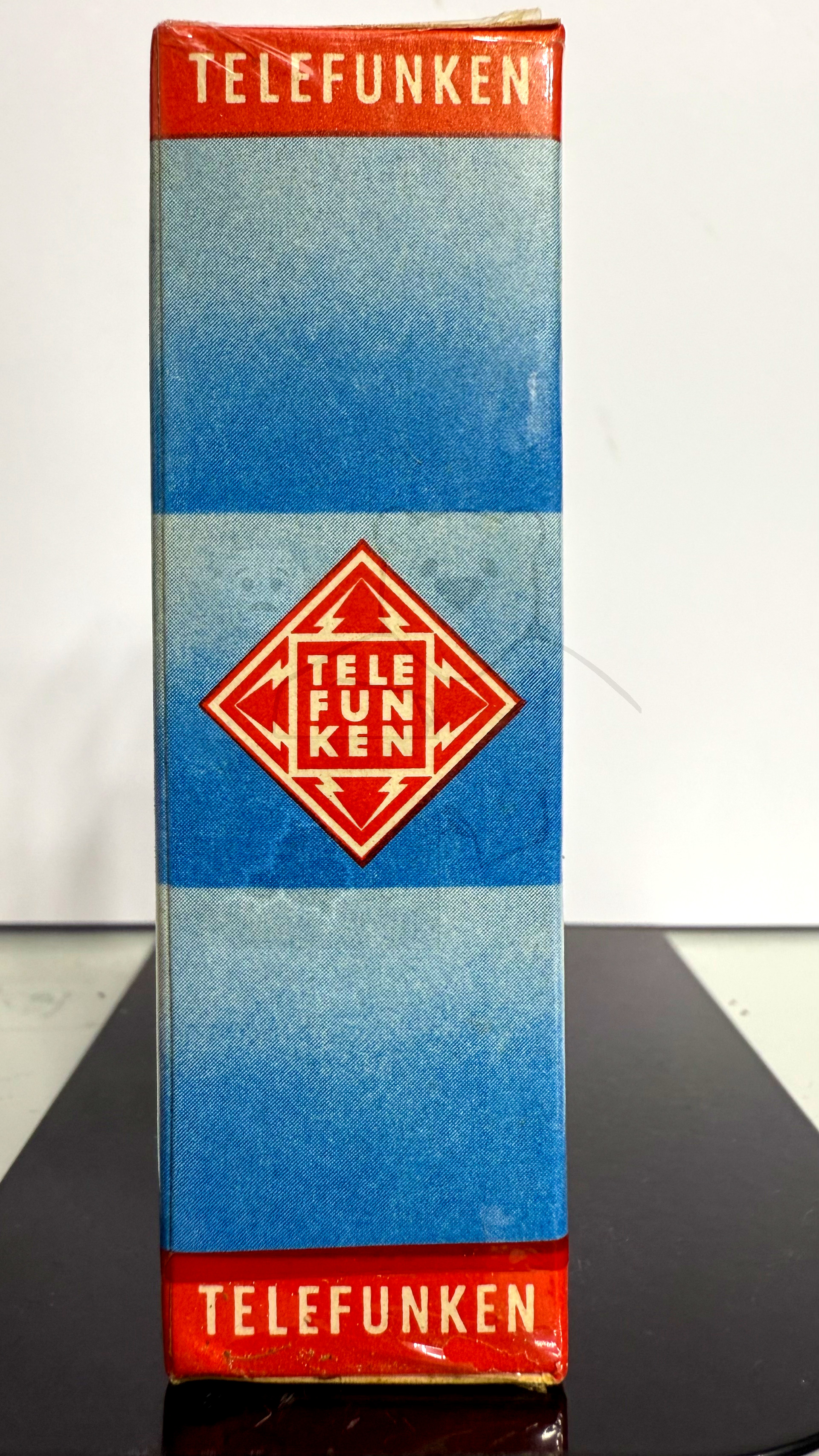 Röhre EM800 #3594 Verpackung Bild 2