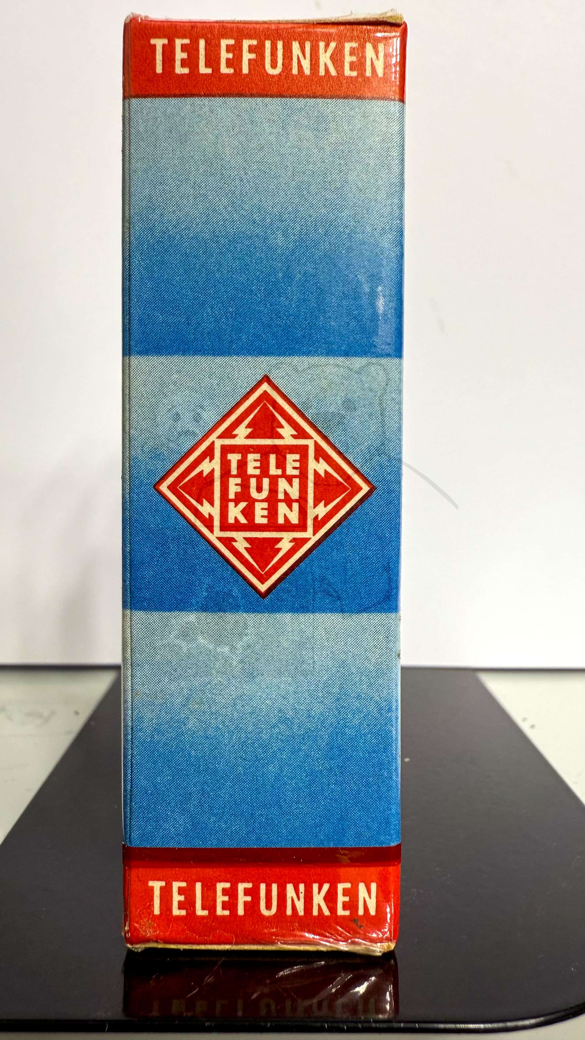 Röhre EM800 #3596 Verpackung Bild 2