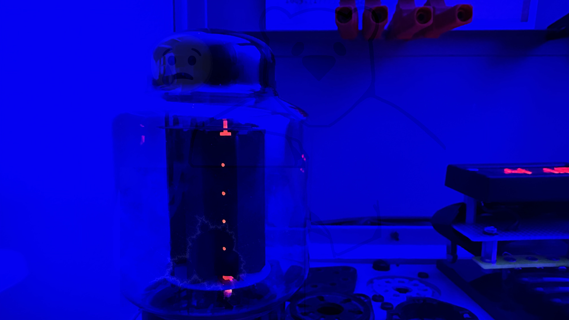 Röhre EZ150 #6521 (Bauchige Kolbenausführung) In Betrieb Bild 1