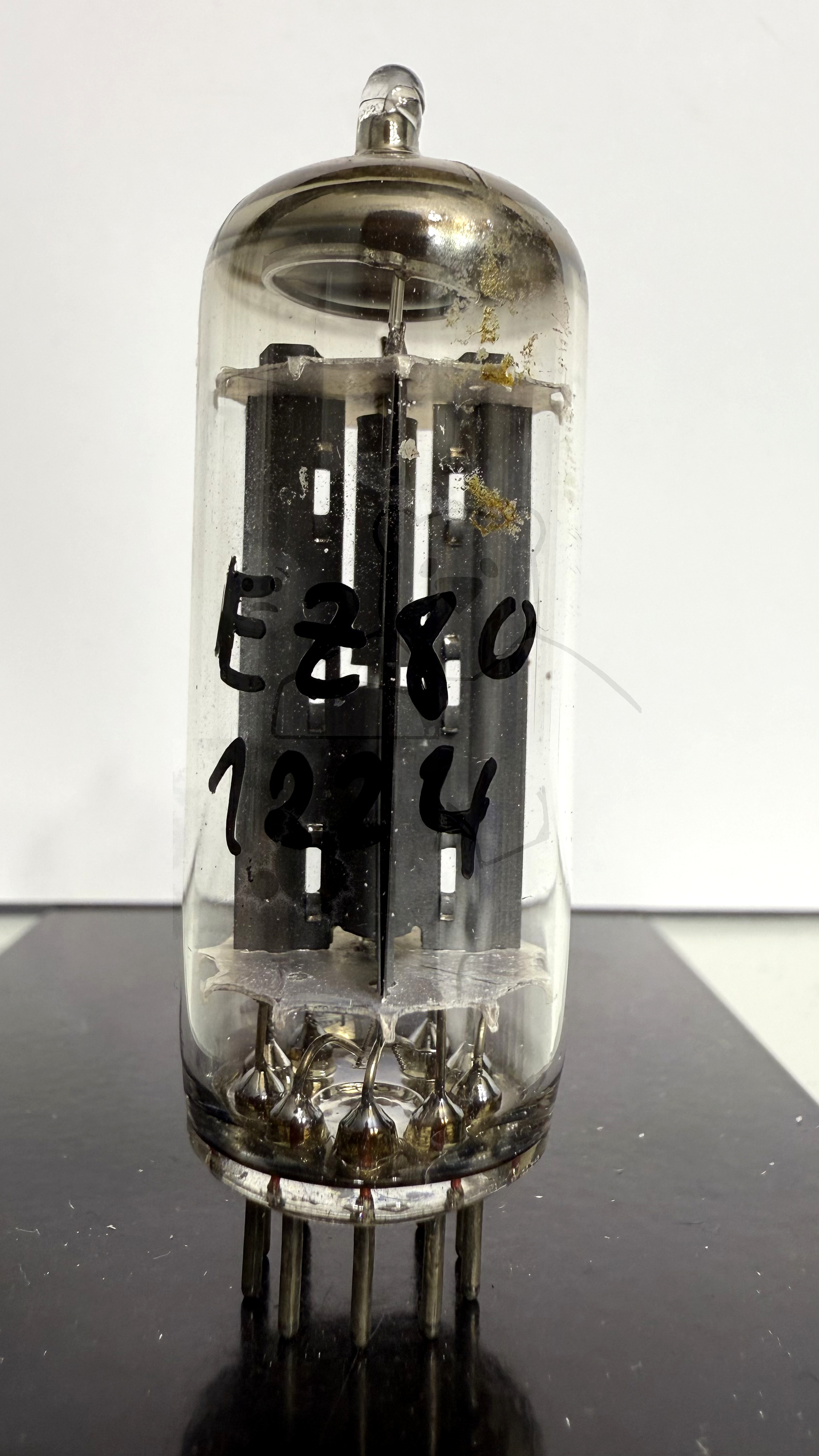 Röhre EZ80 #1224 Bild 1