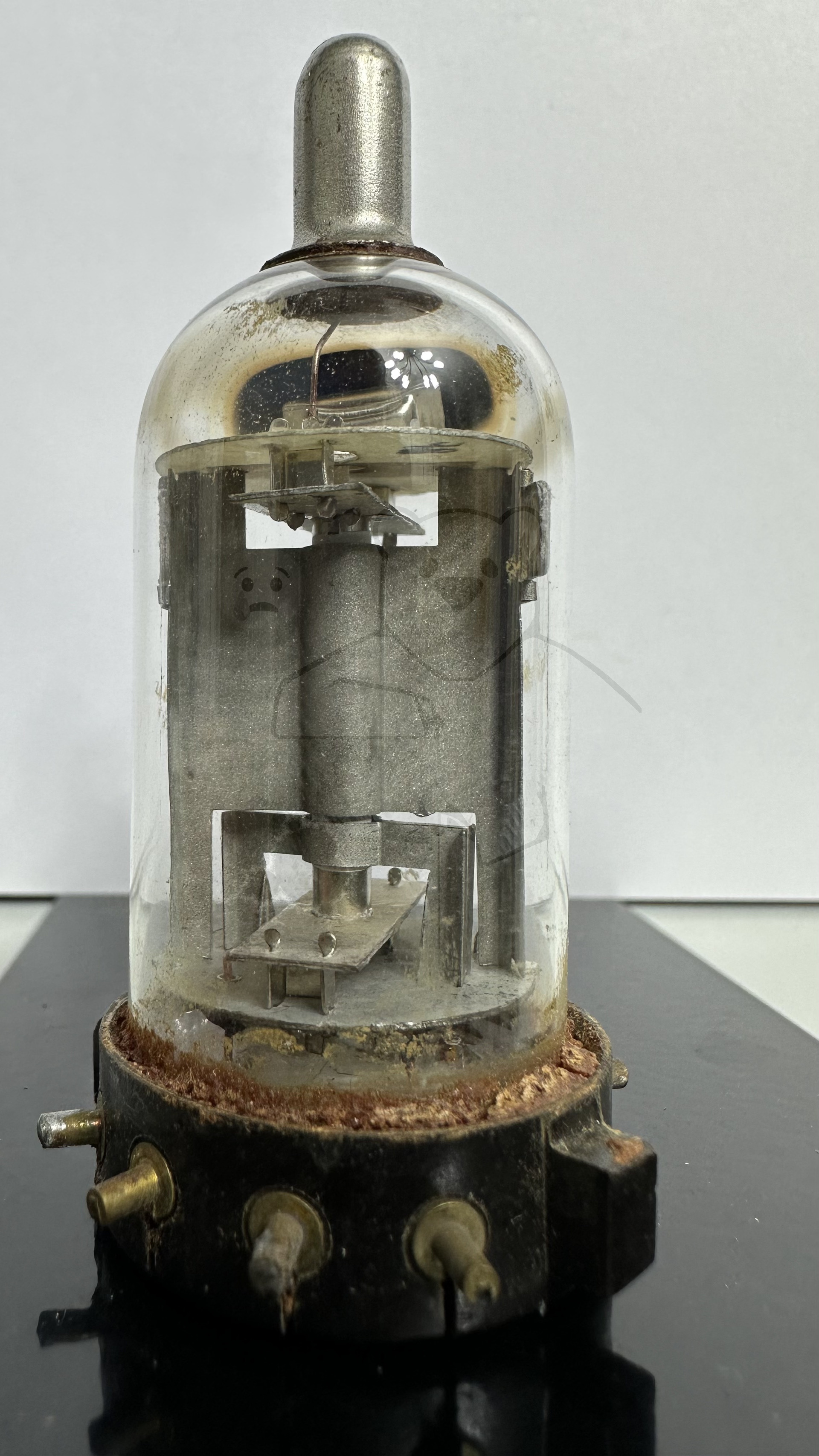 Röhre LG4 #4687 Bild 1