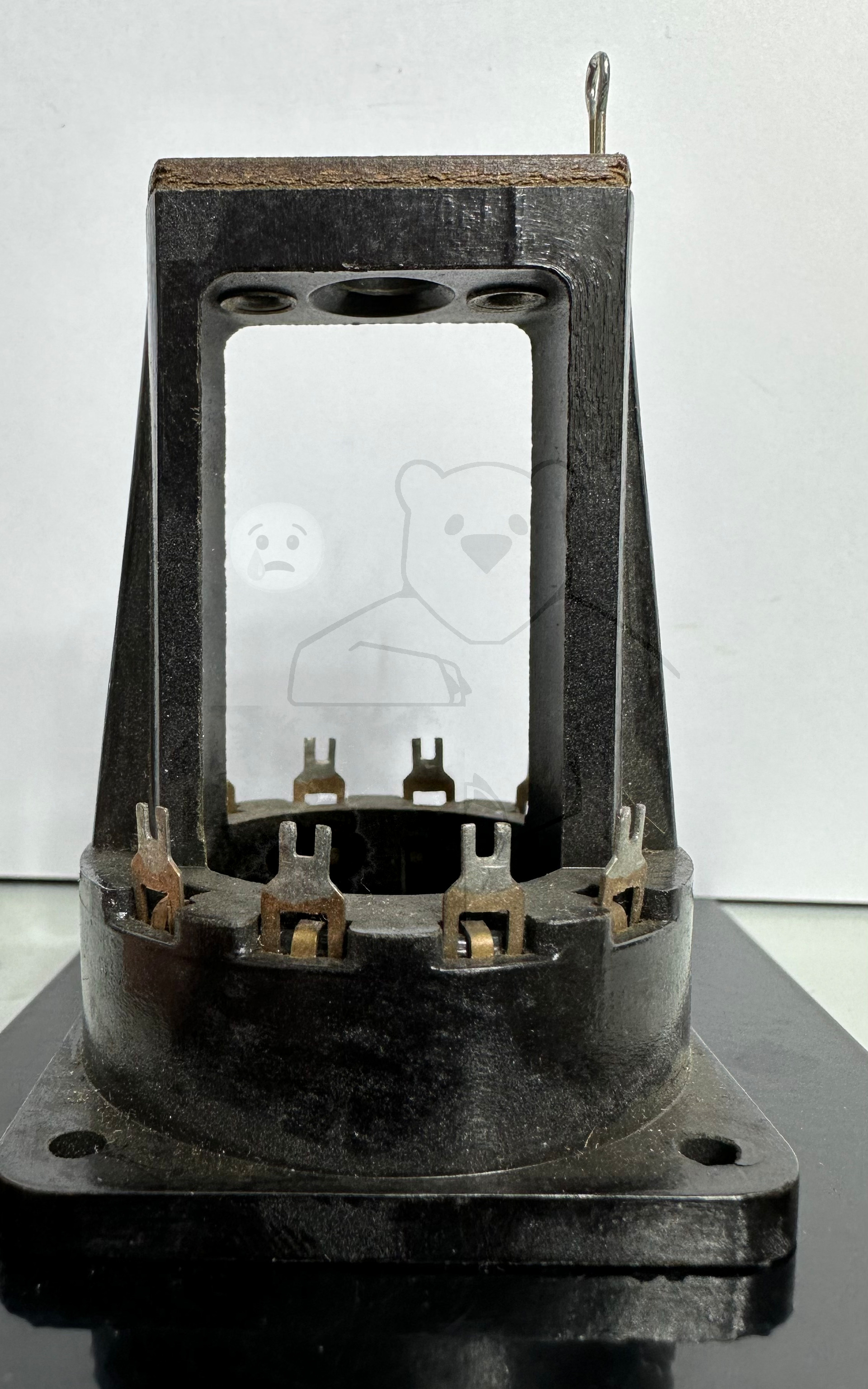 Röhre LG4 #4687 Fassung Bild 1