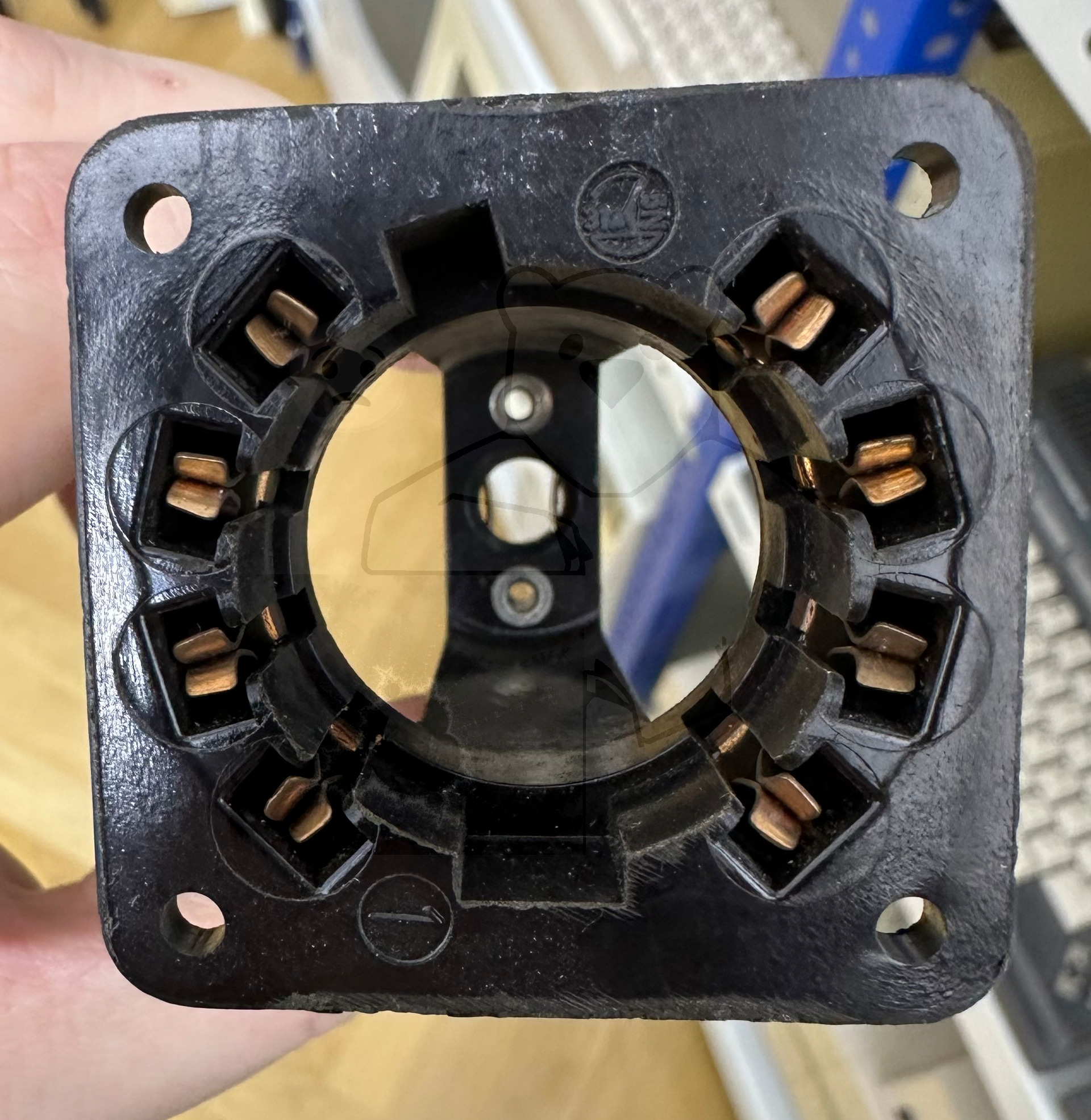 Röhre LG4 #4687 Fassung Bild 3