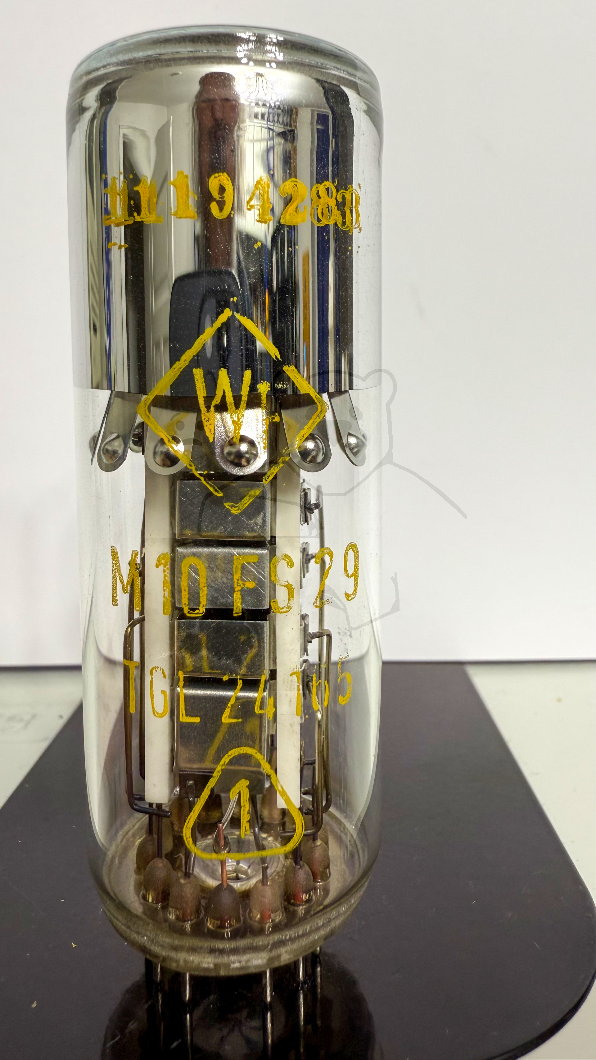 Röhre M10FS29 #3972 Bild 1