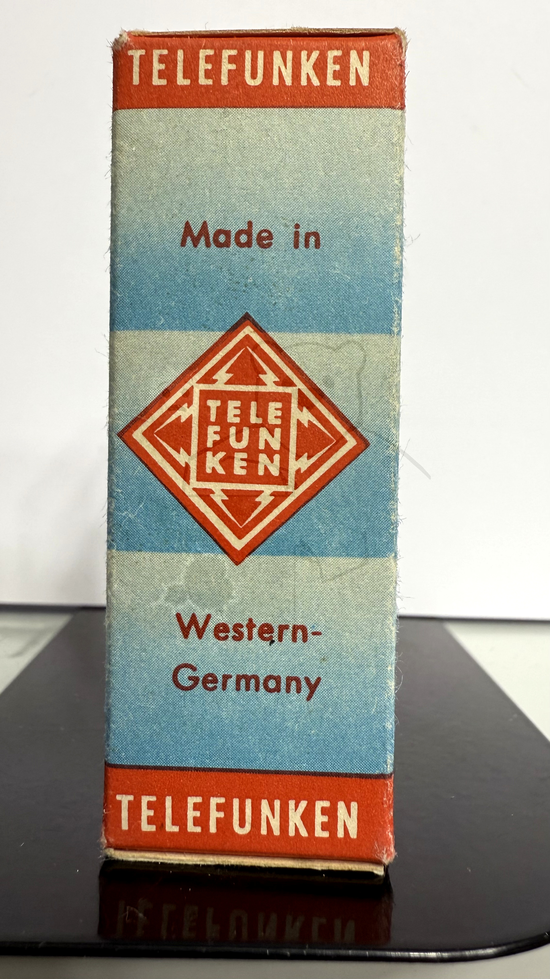 Röhre PC86 #3370 Verpackung Bild 2