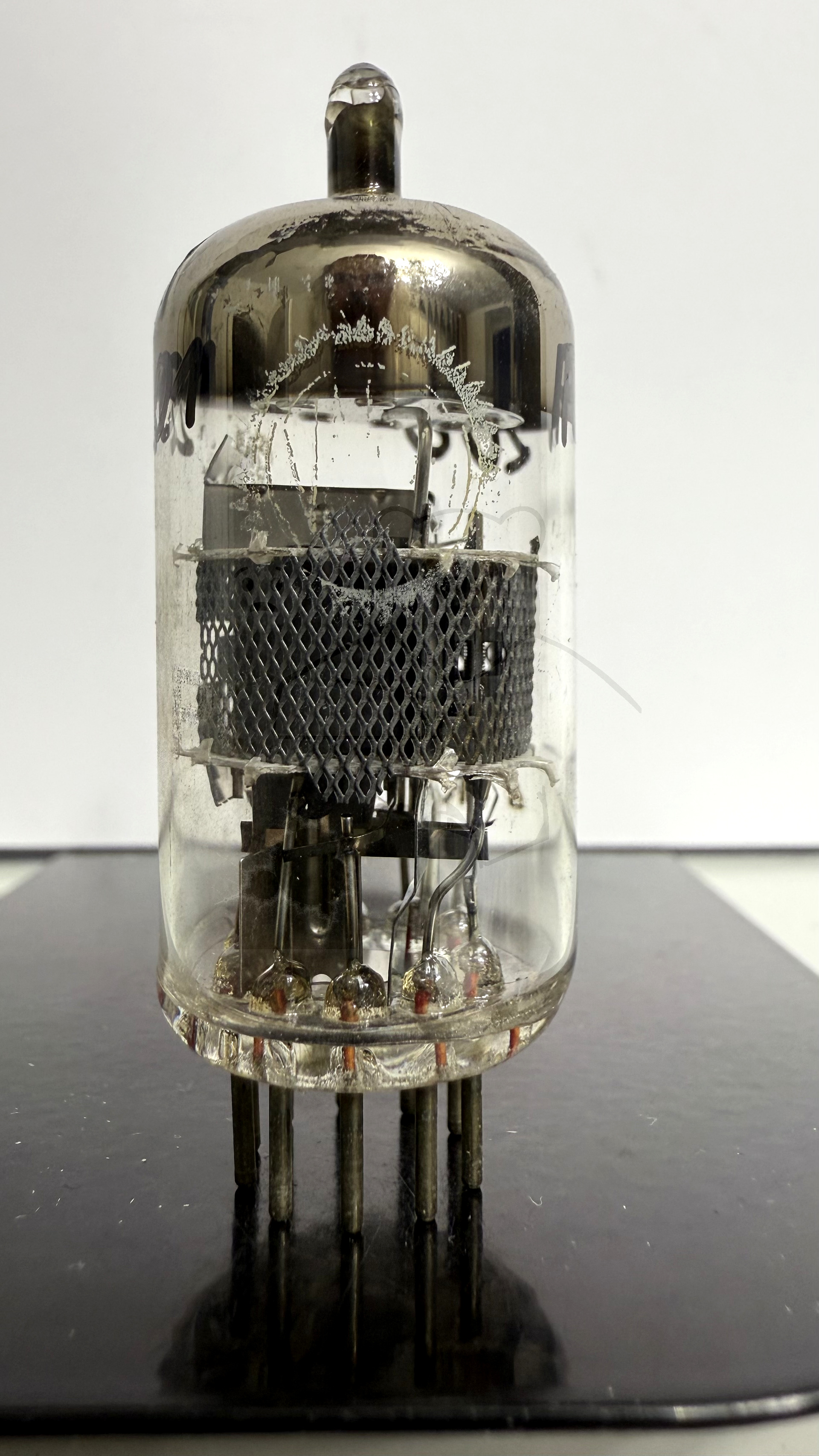 Röhre PCF200 #2201 Bild 1