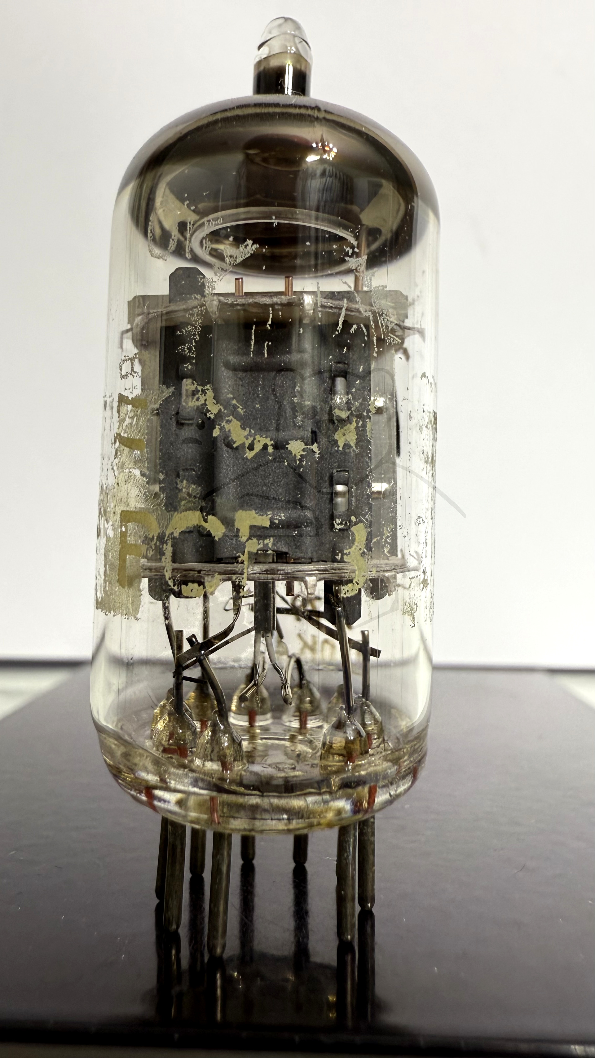 Röhre PCF80 #2357 Bild 1