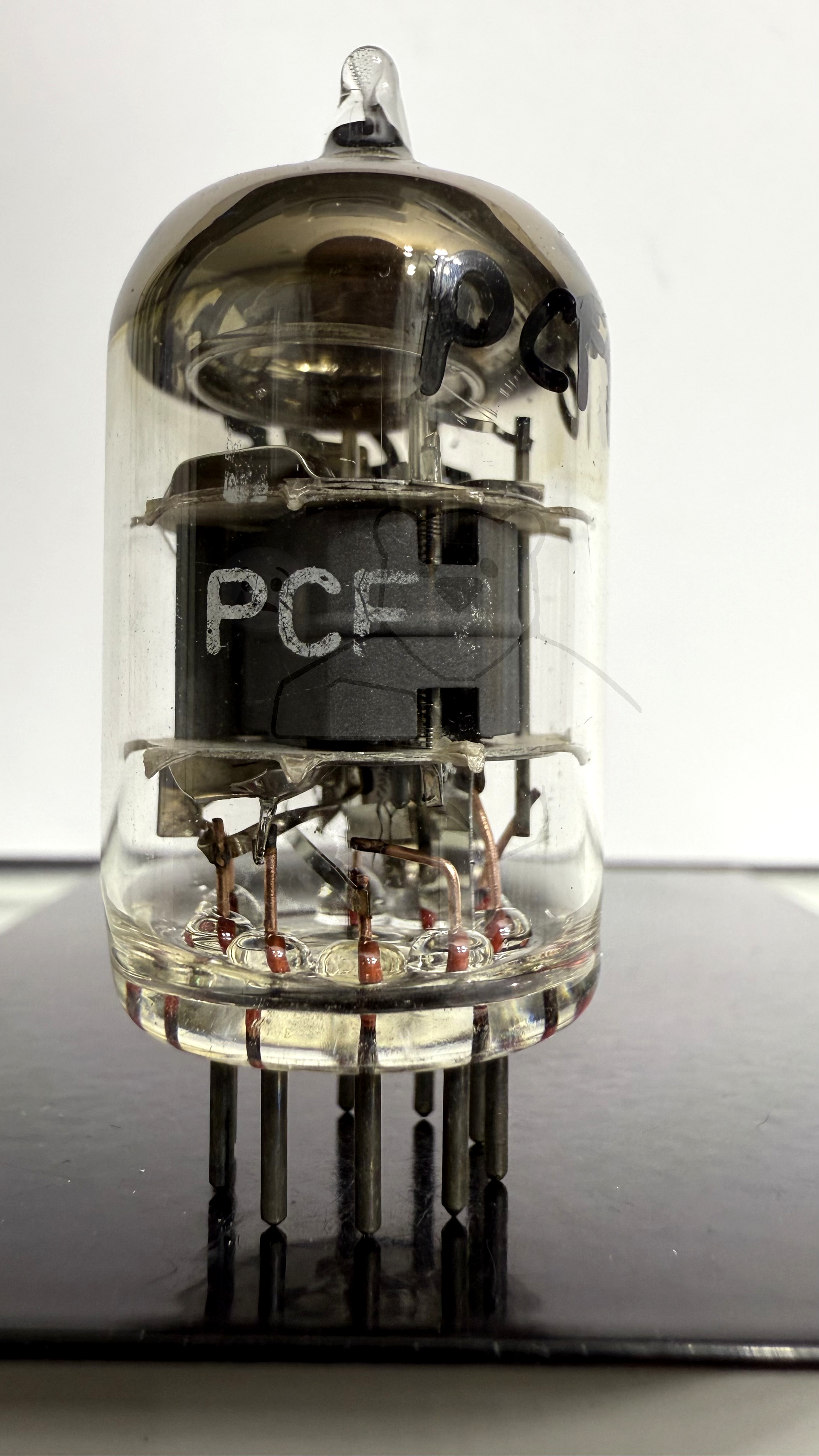 Röhre PCF80 #2415 Bild 1