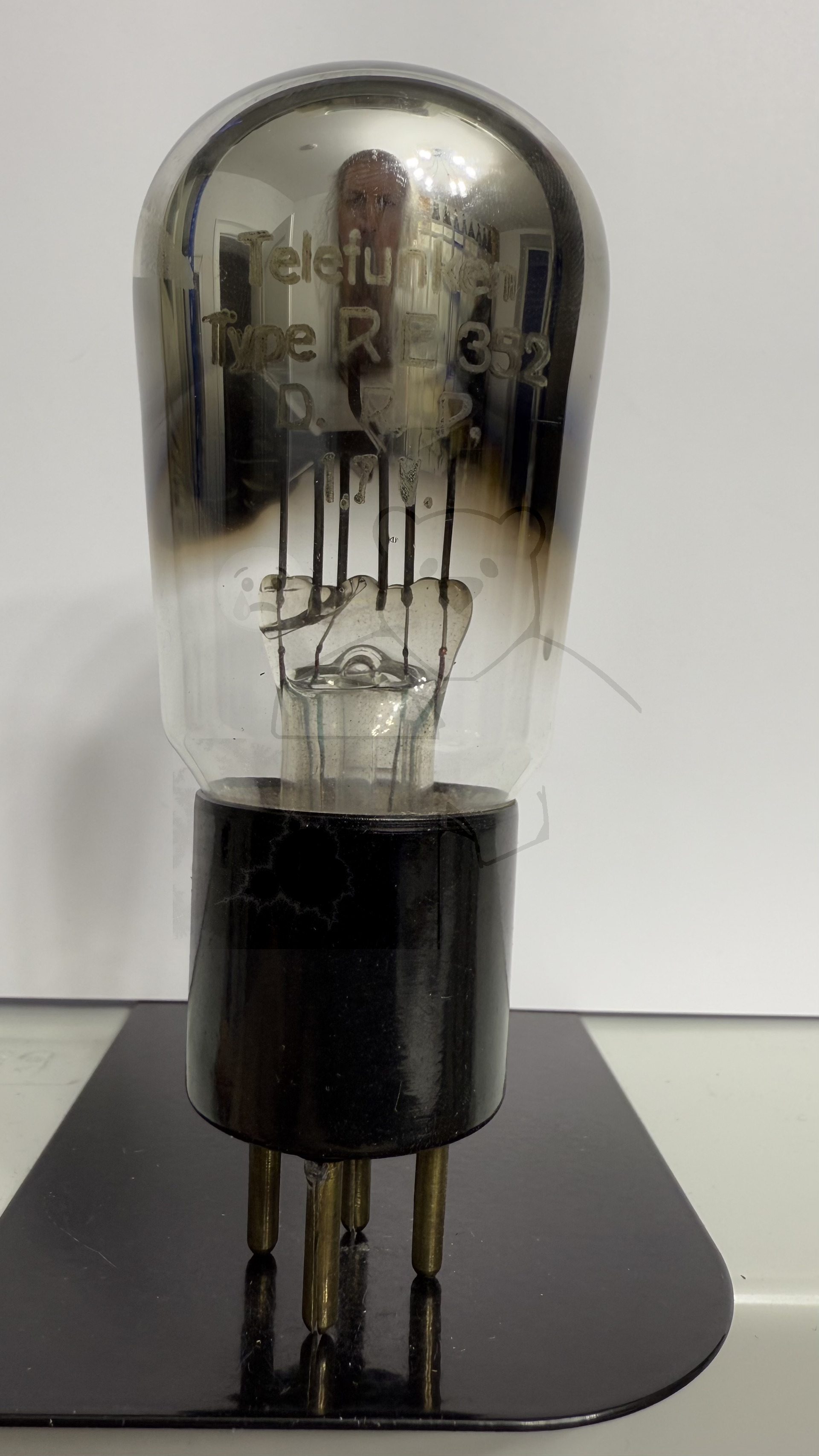 Röhre RE352 #7851 Bild 1