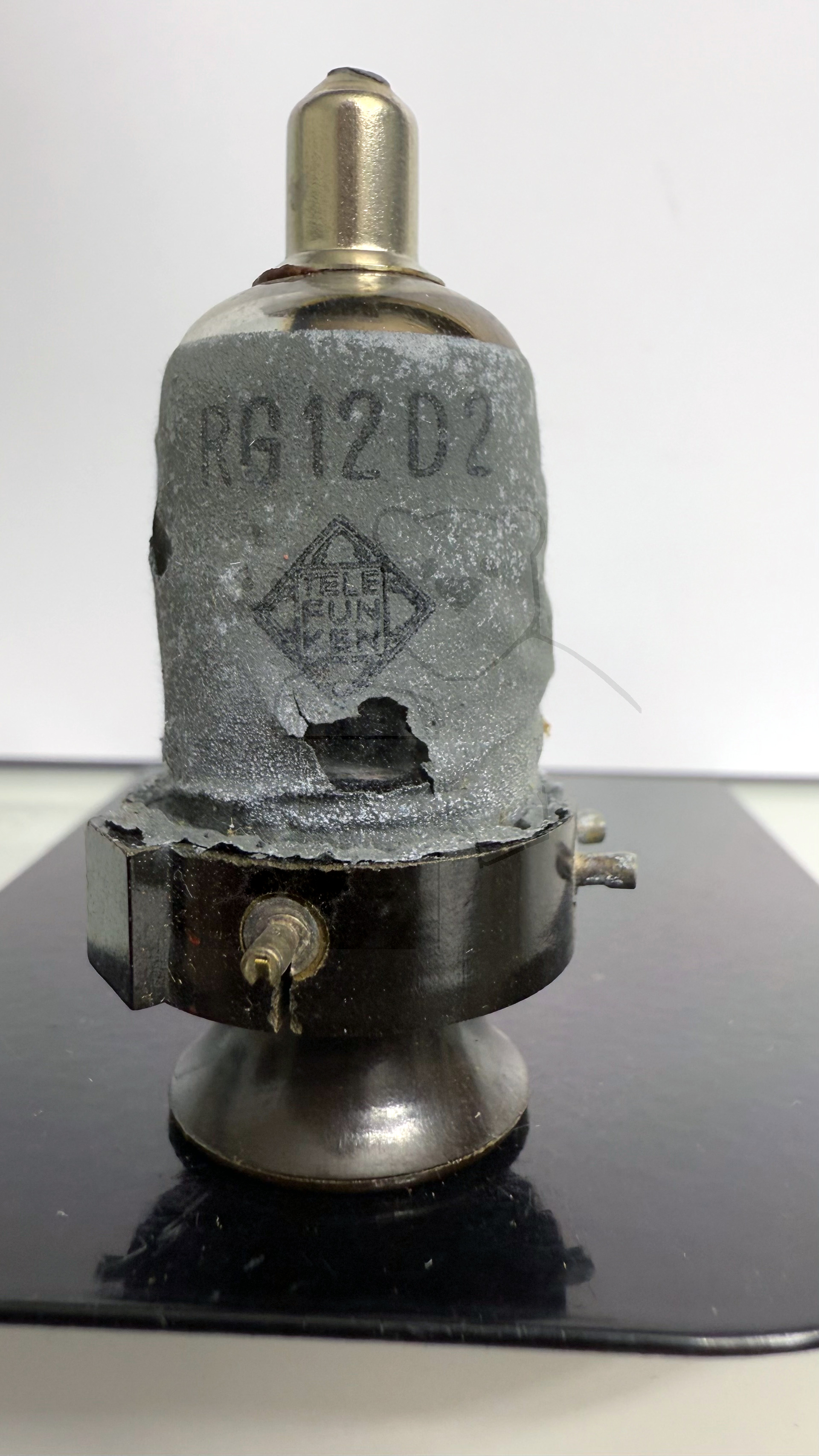 Röhre RG12D2 #7829 Bild 1