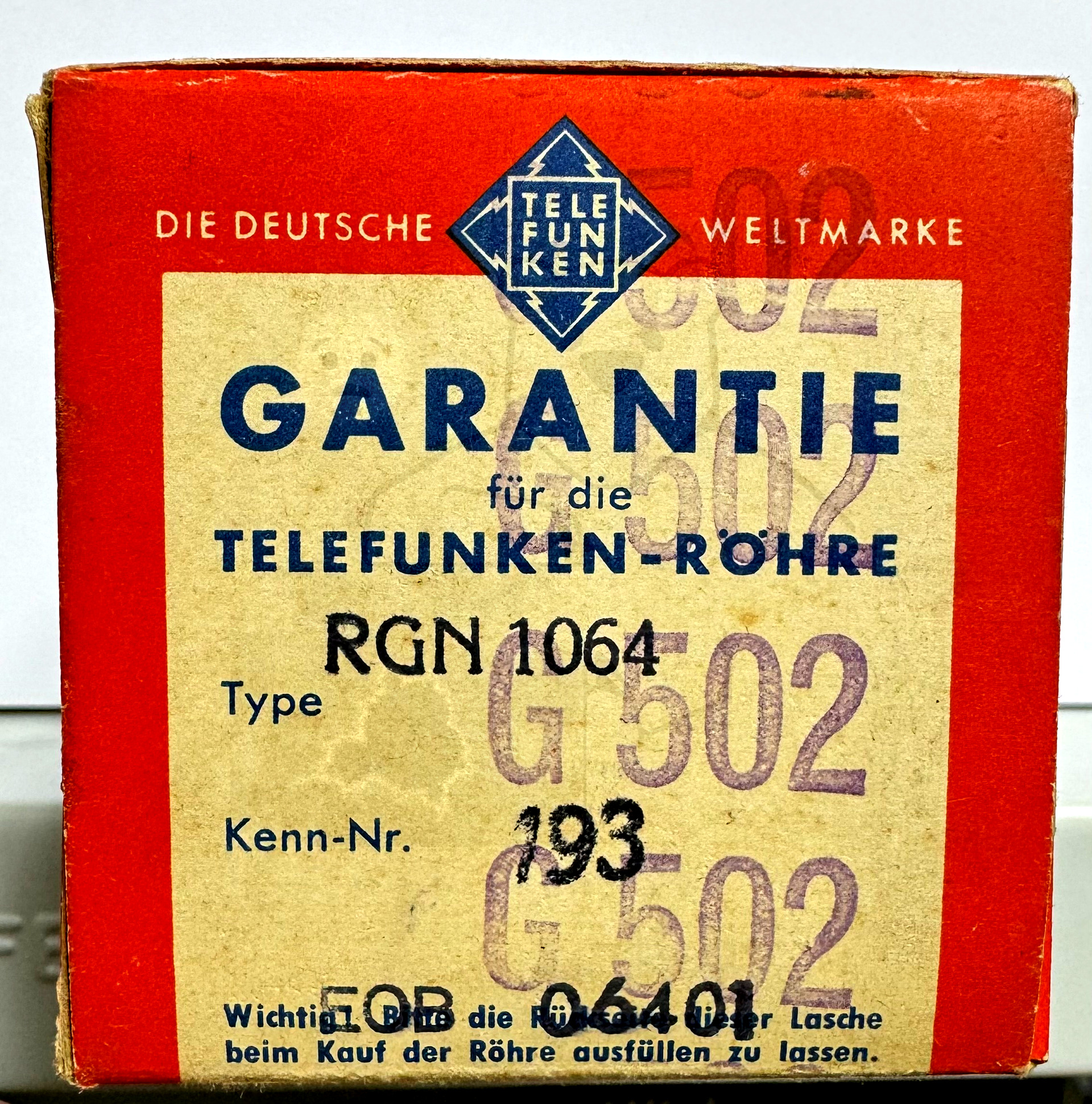 Röhre RGN1064 #6704 Verpackung Bild 3